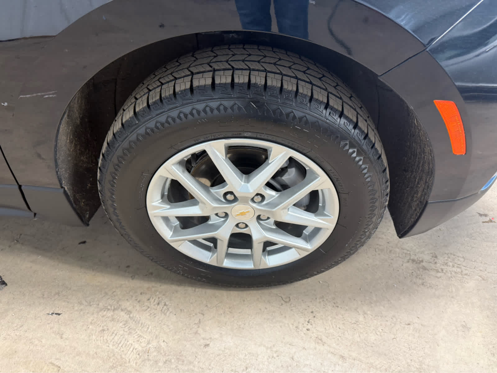 2024 Chevrolet Equinox LT - Sterling Gray Metallic exterior view 4