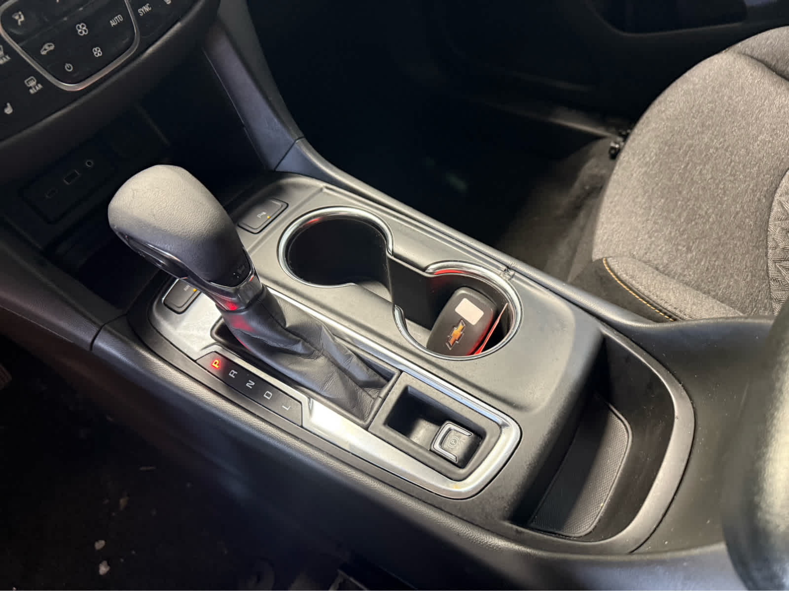 2024 Chevrolet Equinox LT - Sterling Gray Metallic exterior view 14