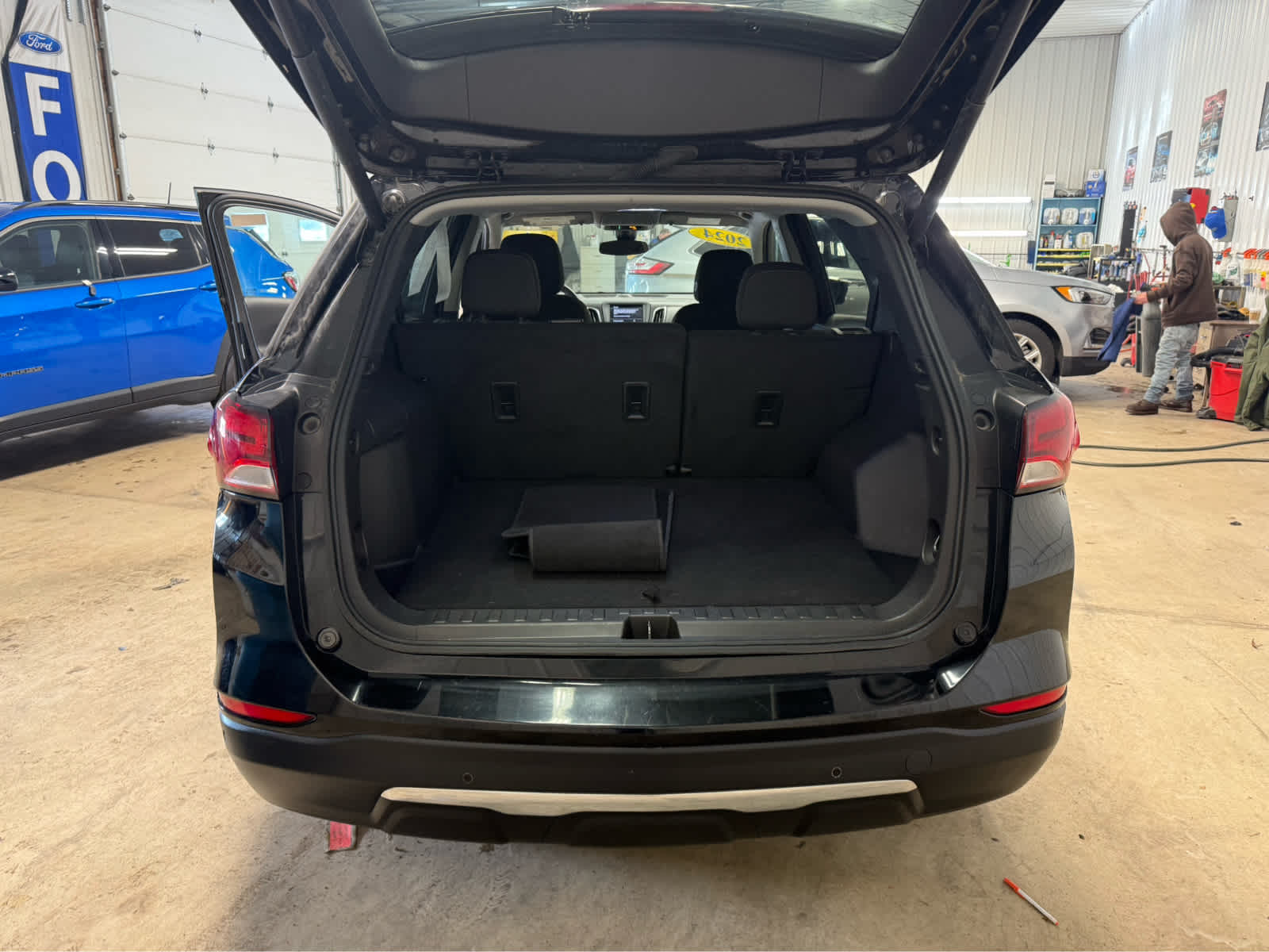 2024 Chevrolet Equinox LT - Sterling Gray Metallic exterior view 18