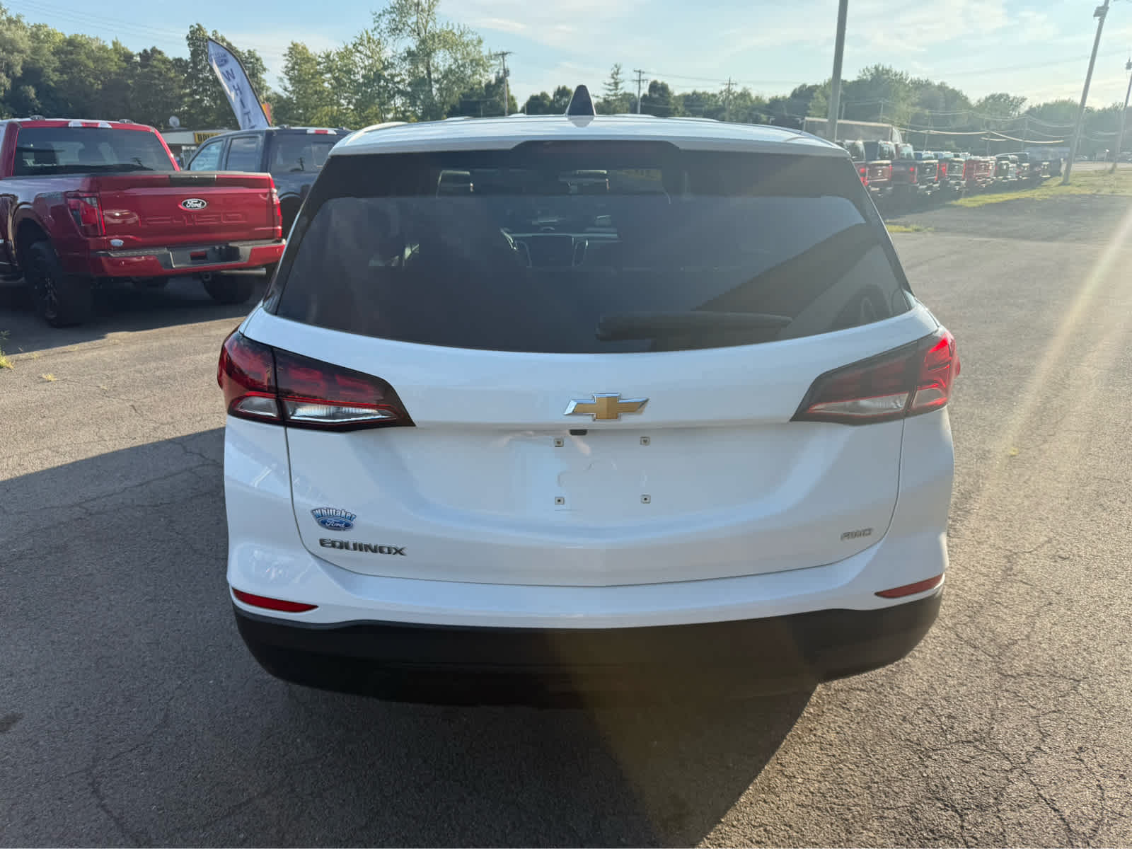2022 Chevrolet Equinox LS - Summit White exterior view 5