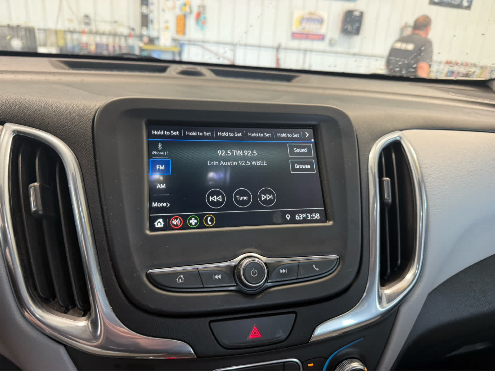 2019 Chevrolet Equinox LS - Summit White exterior view 12