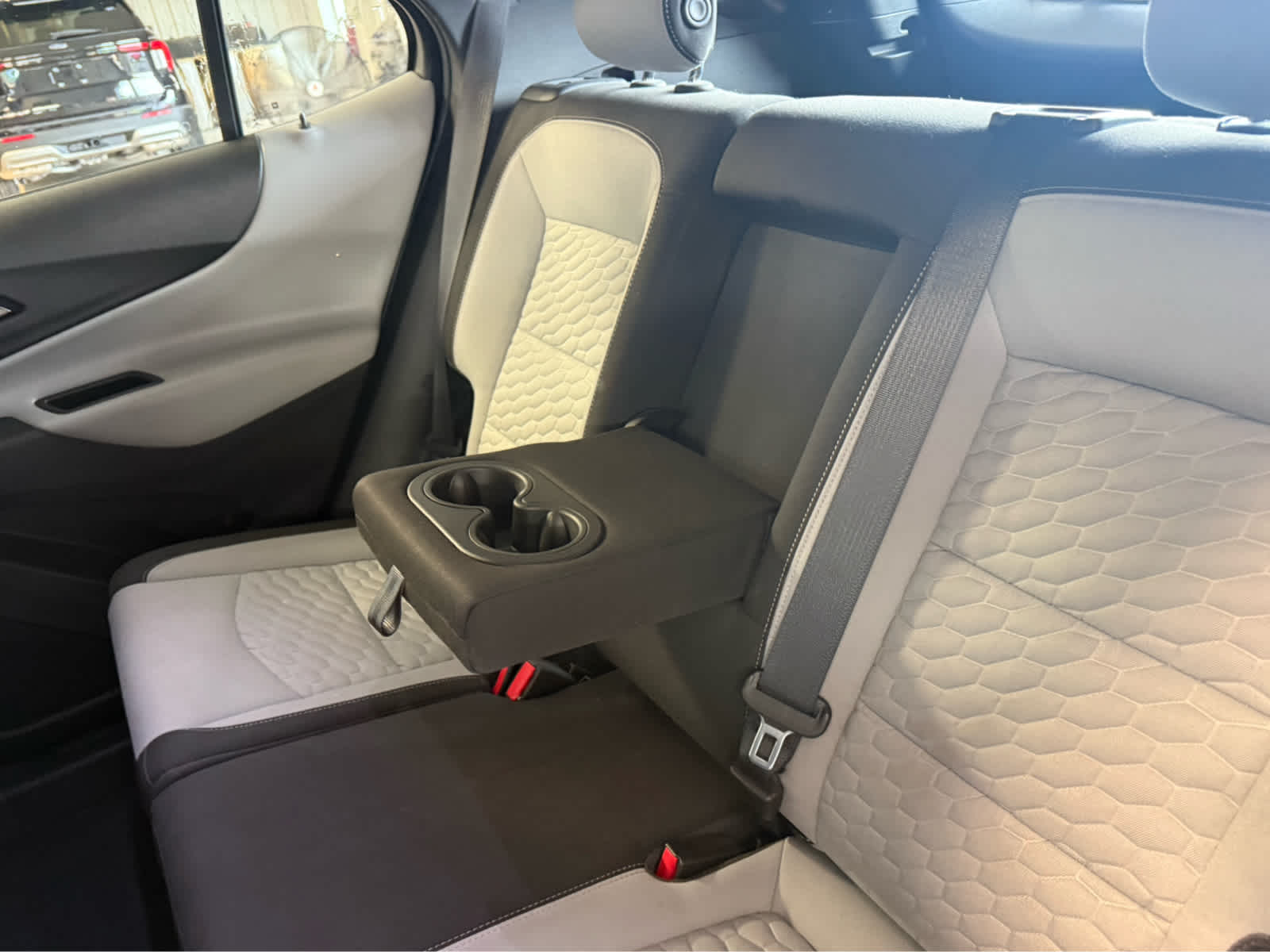 2019 Chevrolet Equinox LS - Summit White exterior view 18