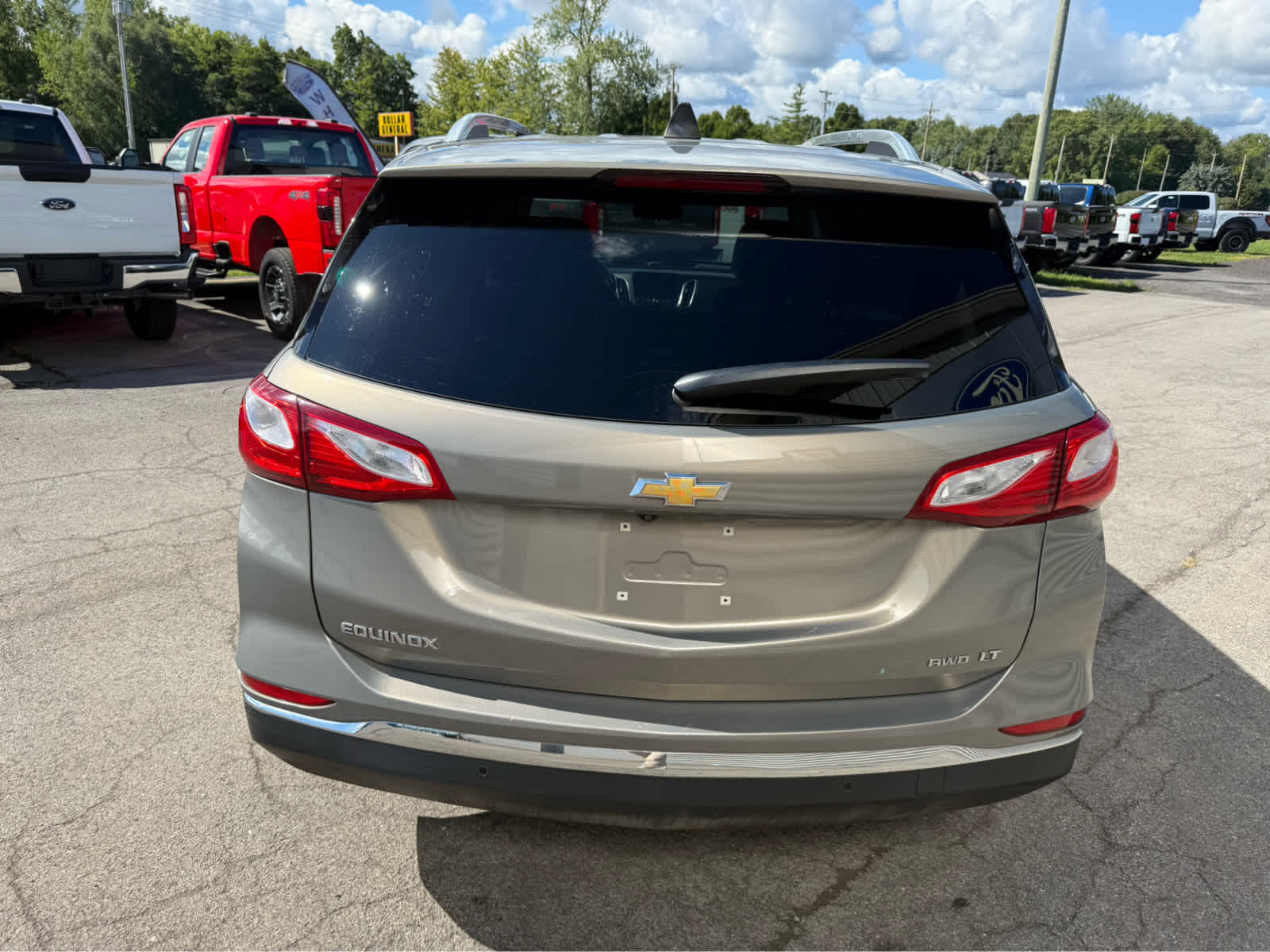 2019 Chevrolet Equinox LT - Pepperdust Metallic exterior view 5