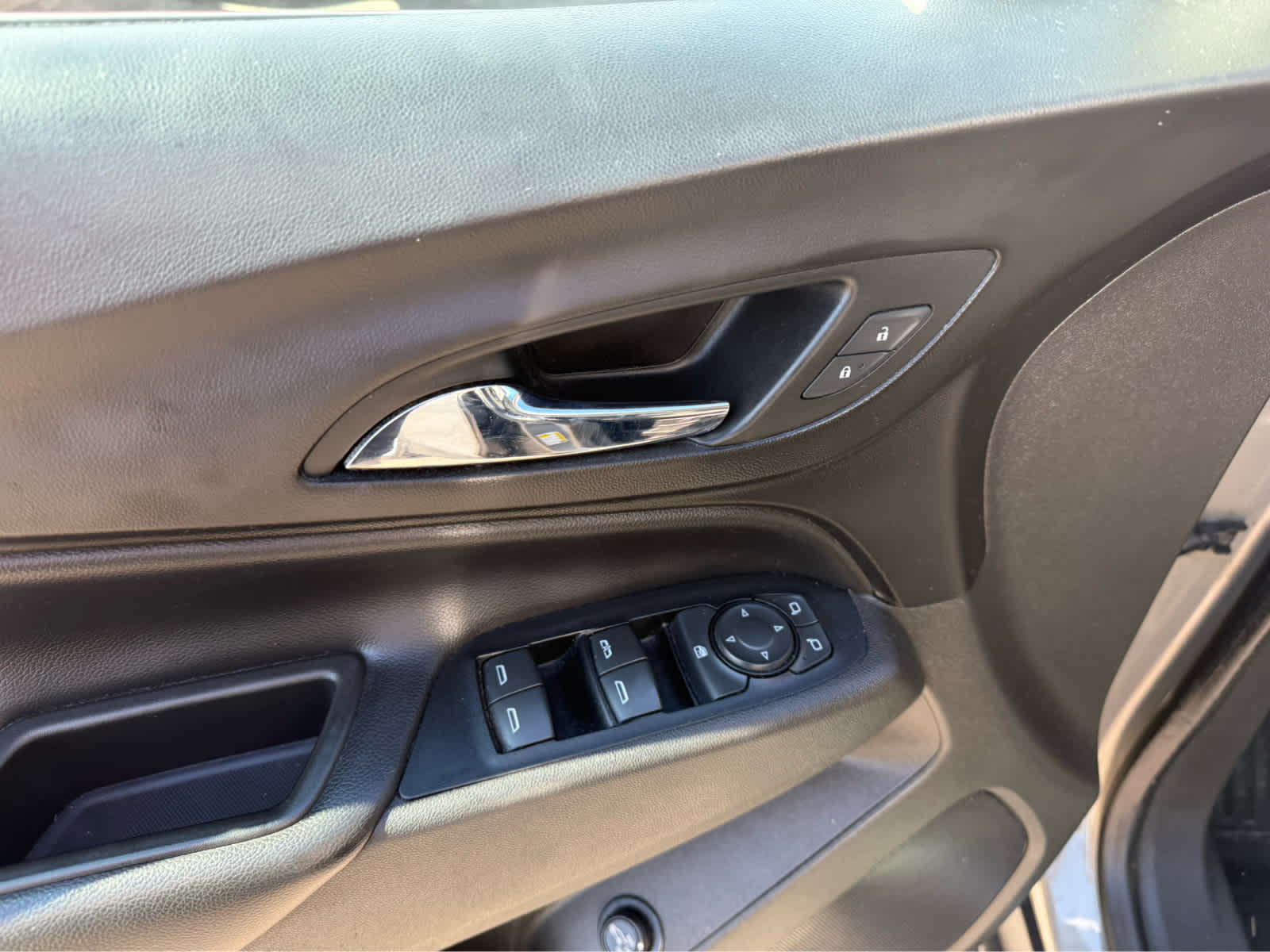 2019 Chevrolet Equinox LT - Pepperdust Metallic exterior view 7