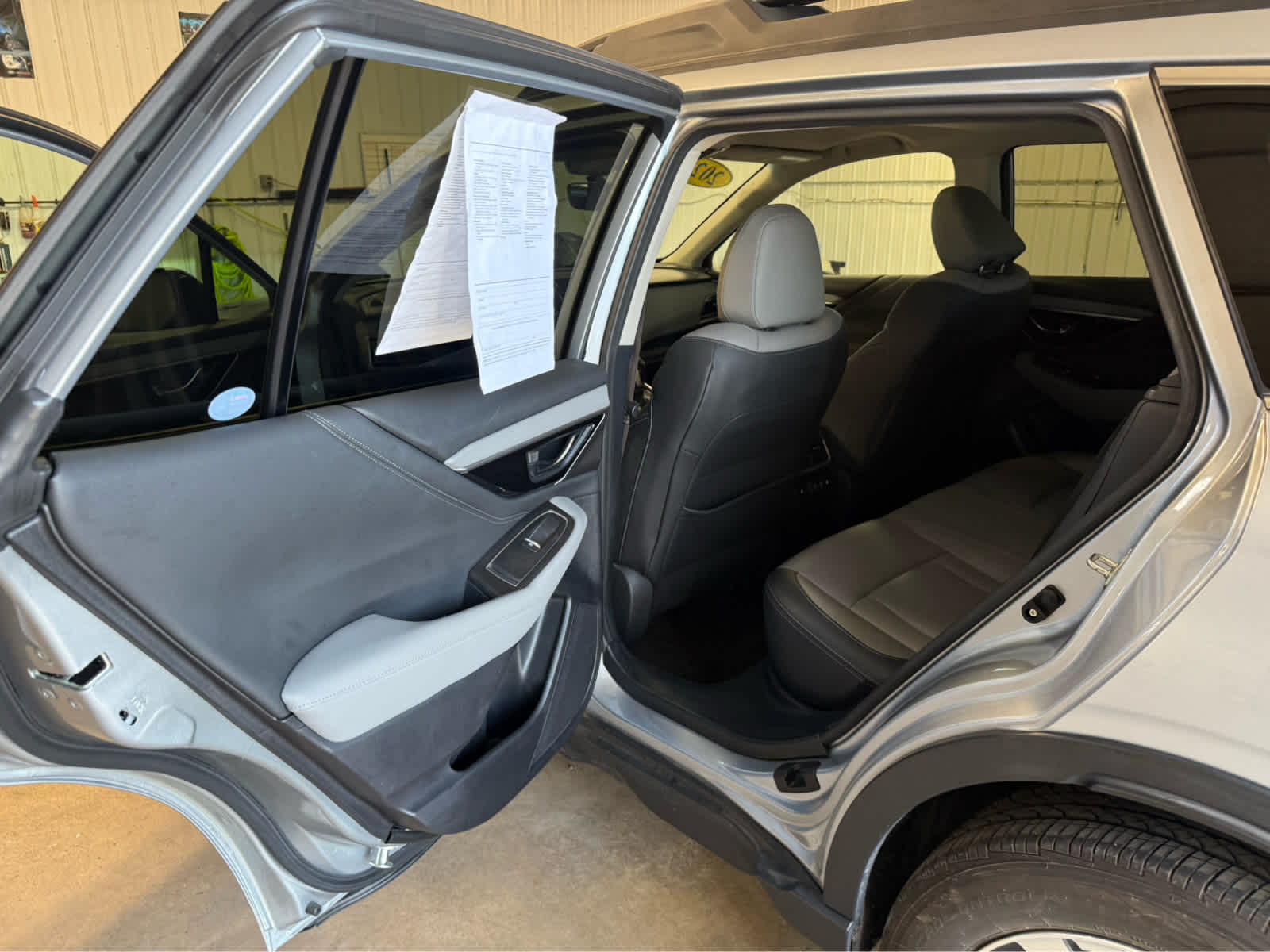 2020 Subaru Outback Limited - Ice Silver Metallic exterior view 16