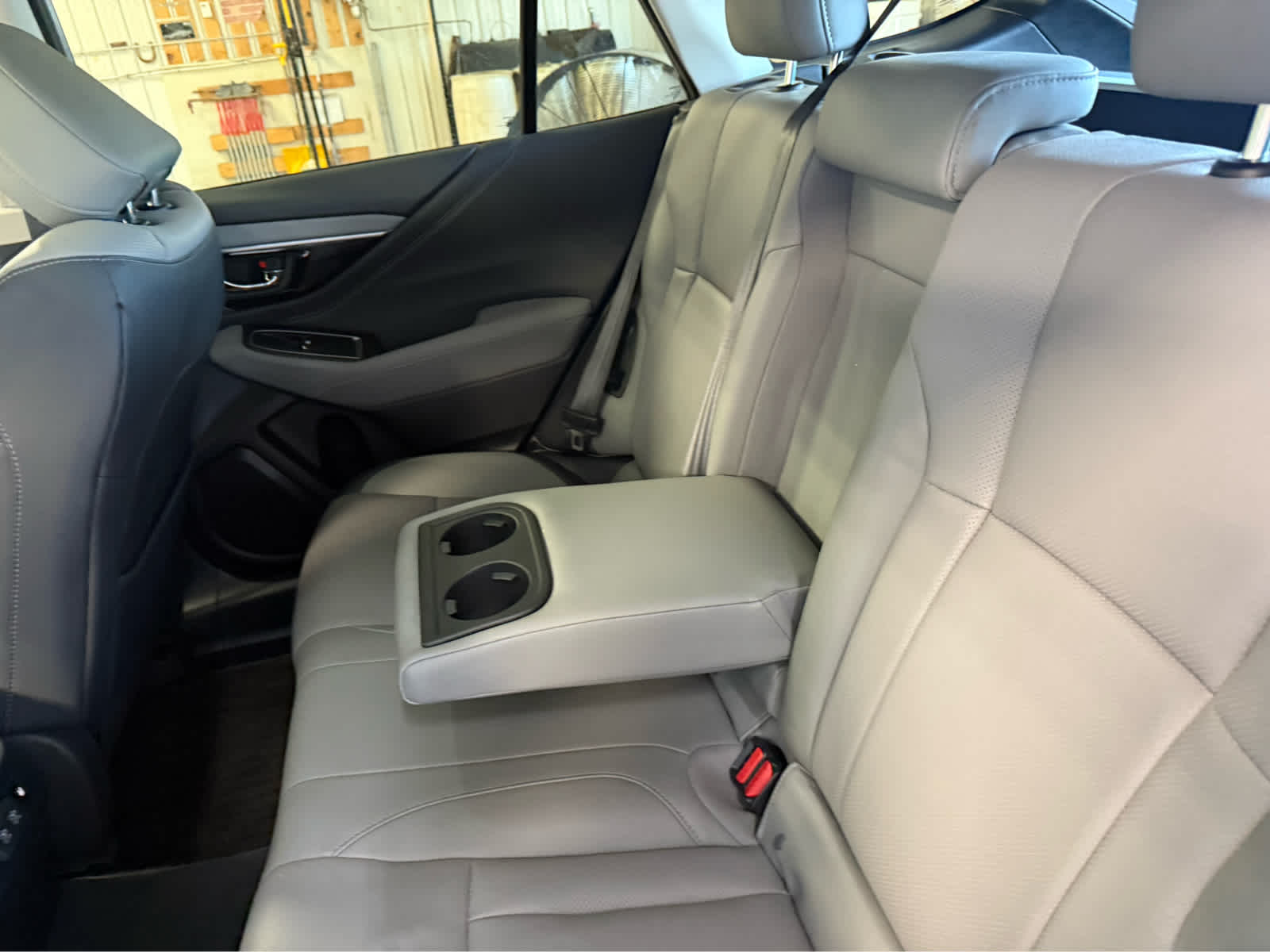 2020 Subaru Outback Limited - Ice Silver Metallic exterior view 18
