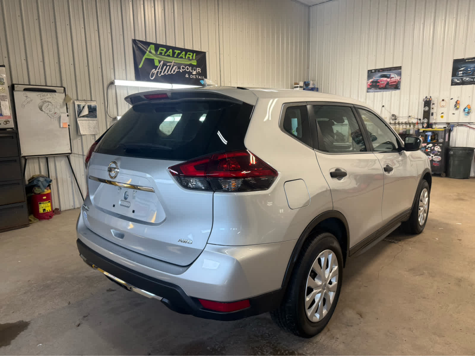 2019 Nissan Rogue S - Brilliant Silver Metallic exterior view 5
