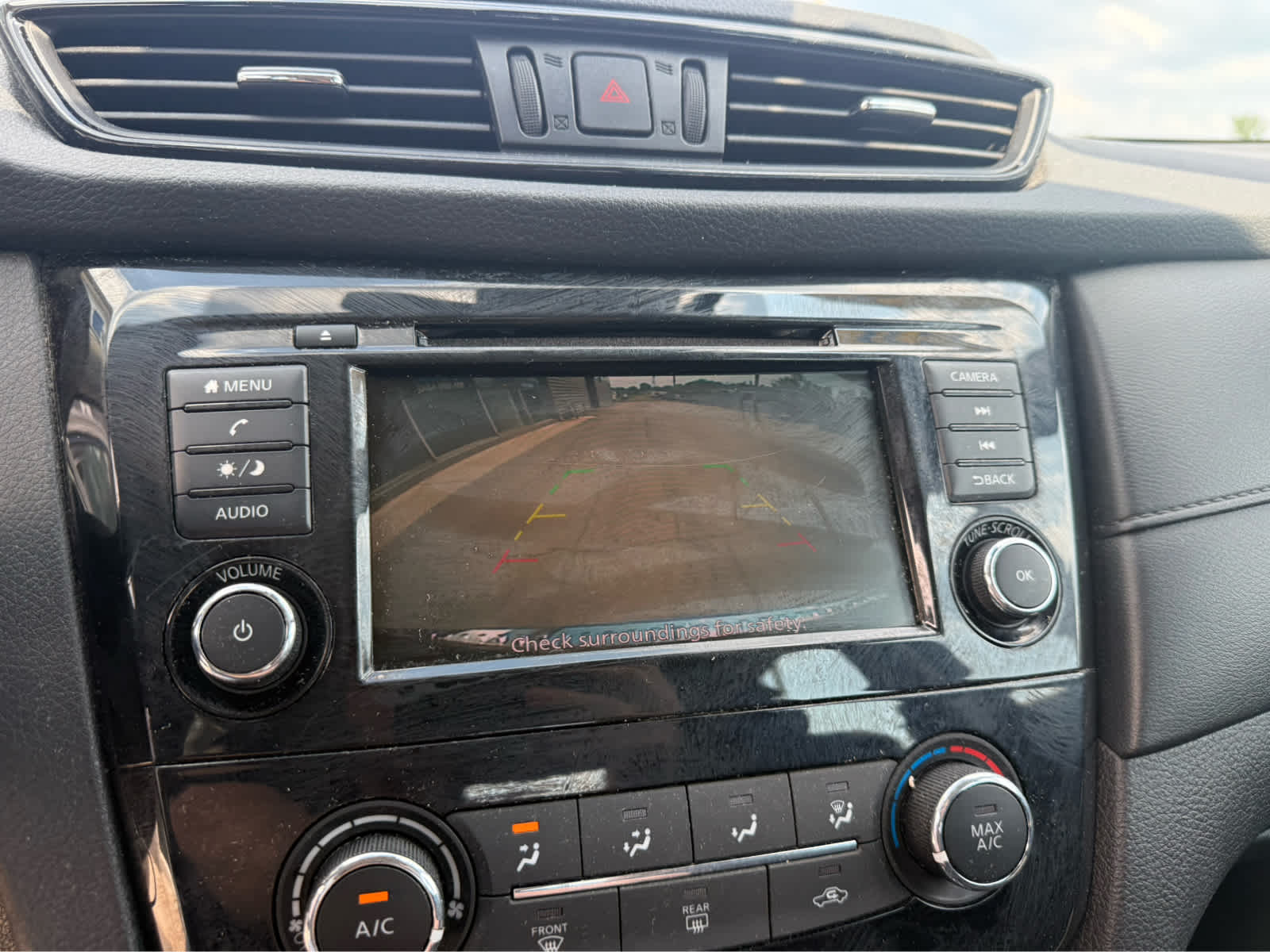 2020 Nissan Rogue S - Magnetic Black Pearl exterior view 16