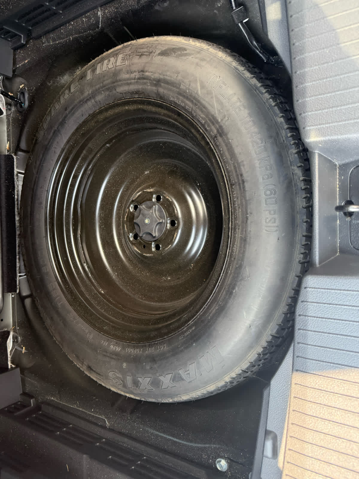 2021 Nissan Rogue S - Super Black exterior view 15