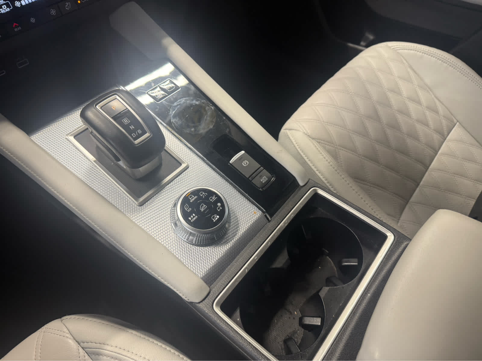 2023 Mitsubishi Outlander PHEV SEL - Red Diamond exterior view 15