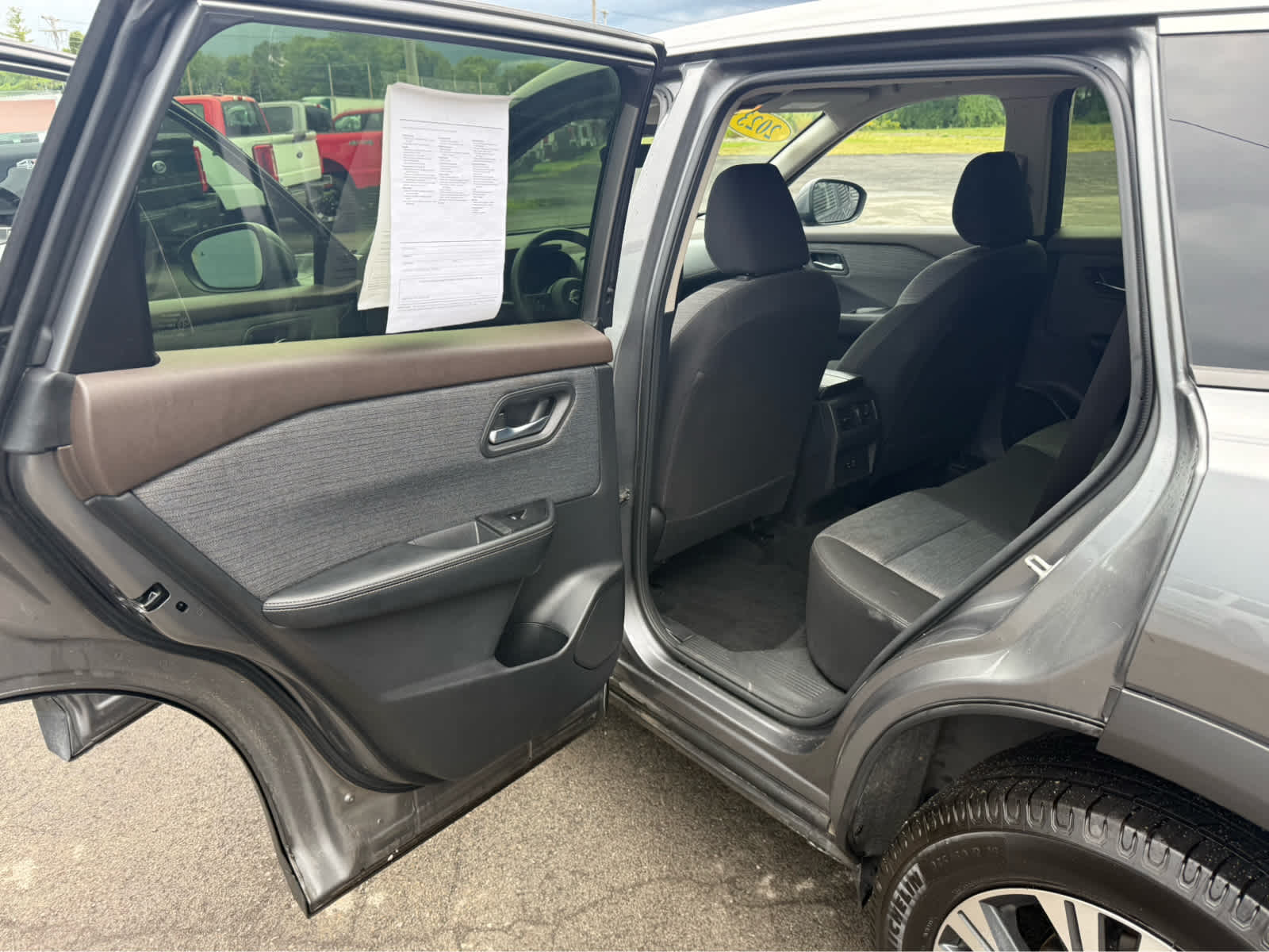 2023 Nissan Rogue SV - Gun Metallic exterior view 16