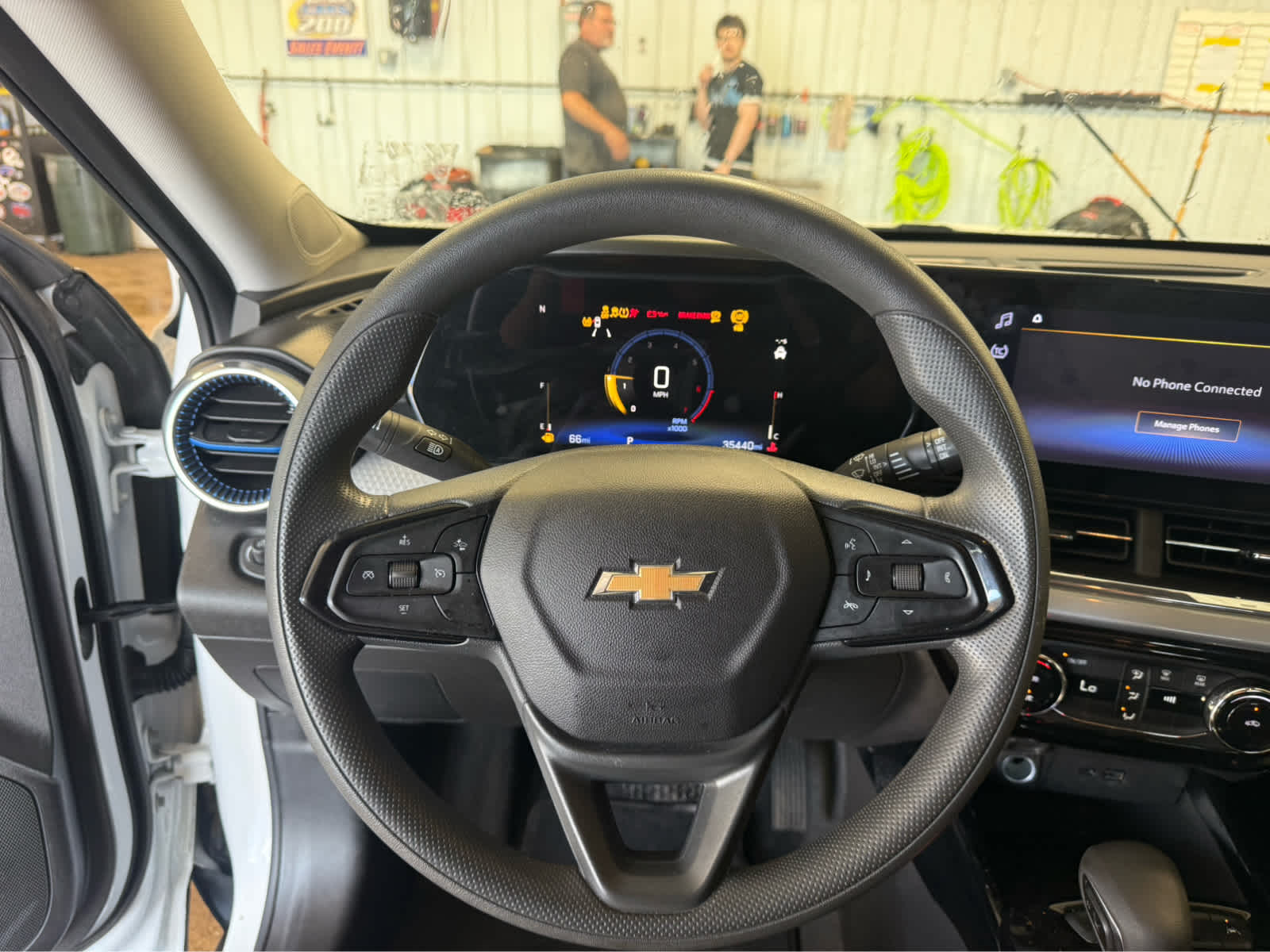 2025 Chevrolet Trax LT - Summit White exterior view 7