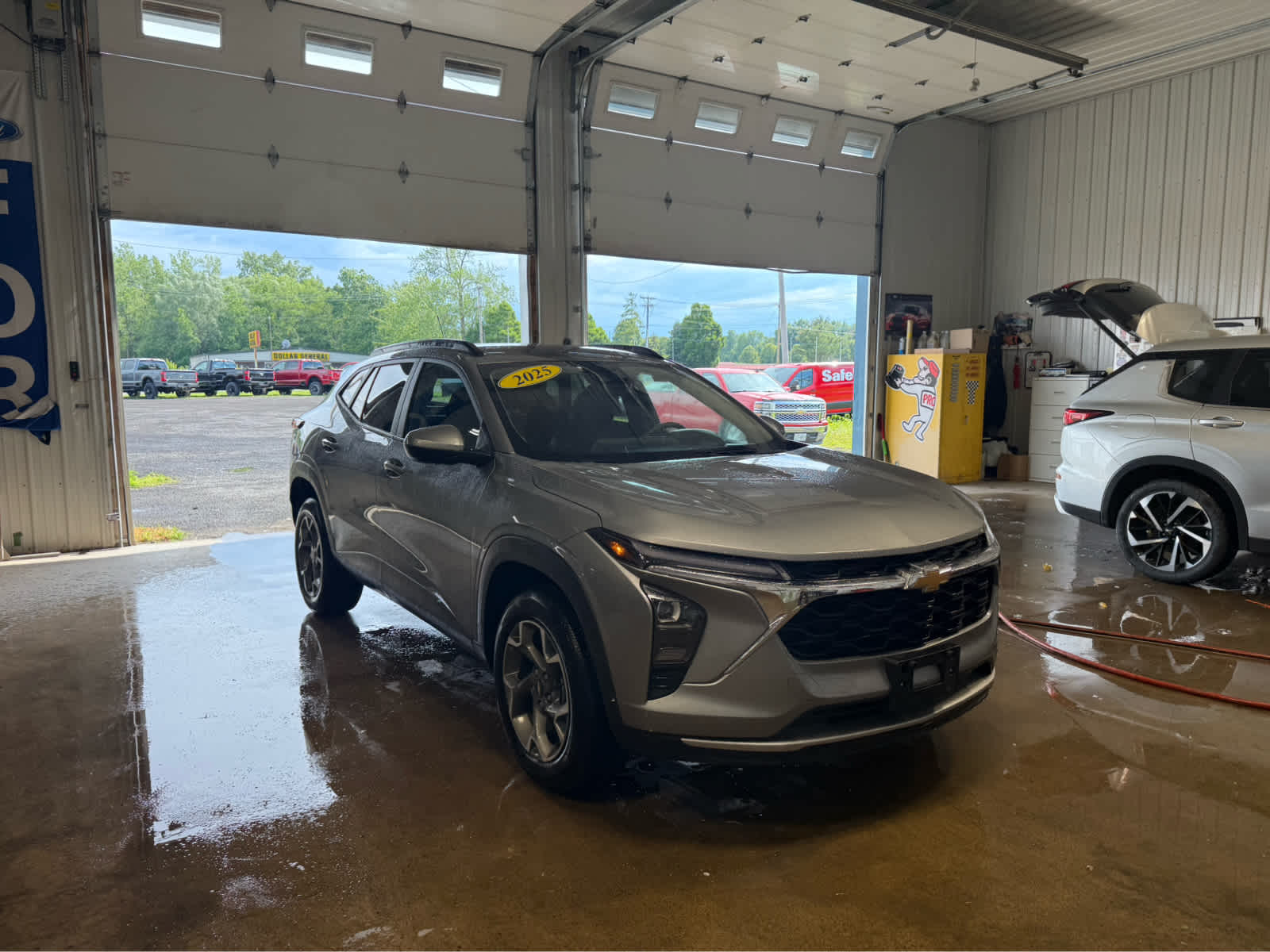 2025 Chevrolet Trax LT - Sterling Gray Metallic exterior view 2
