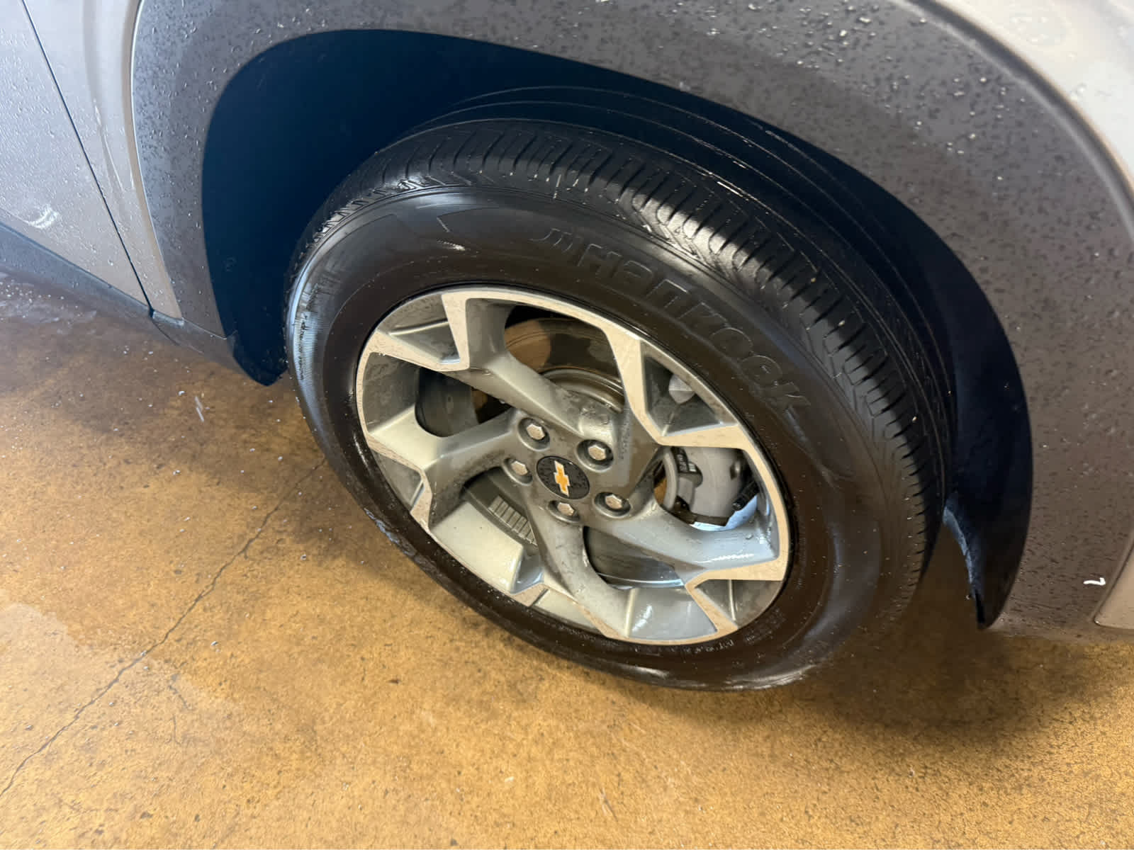 2025 Chevrolet Trax LT - Sterling Gray Metallic exterior view 4