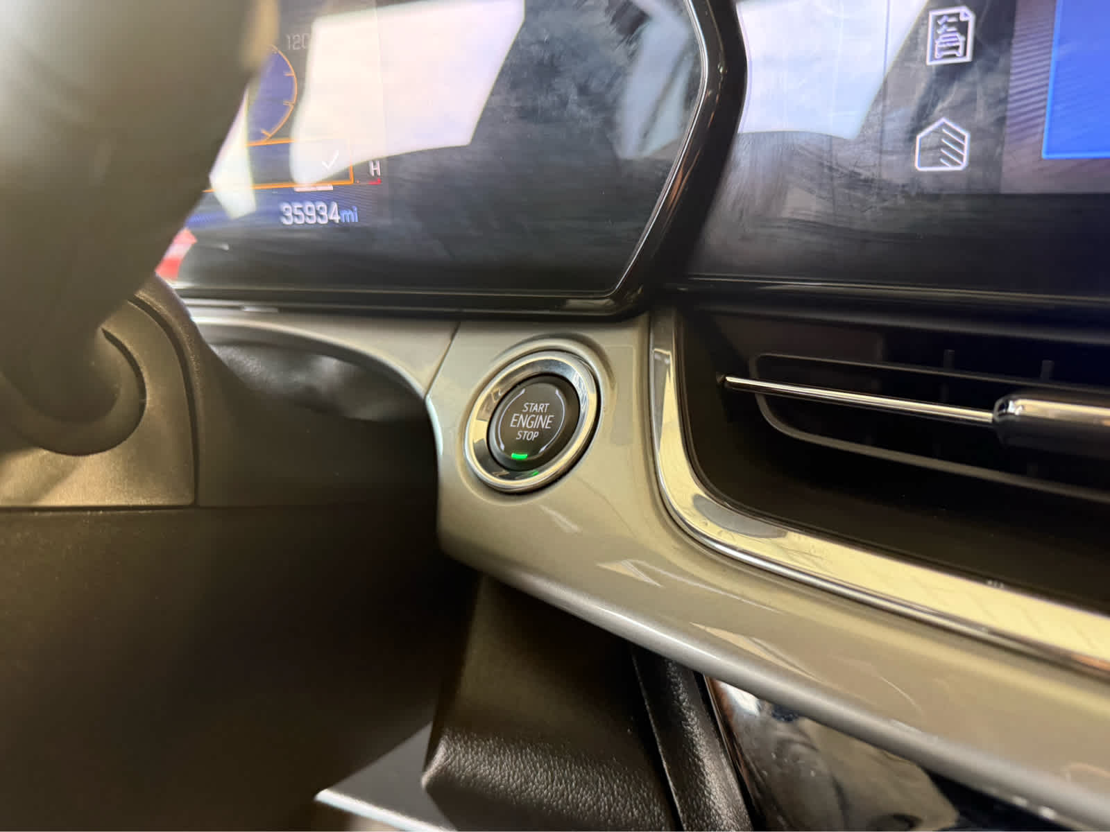2025 Chevrolet Trax LT - Sterling Gray Metallic exterior view 11
