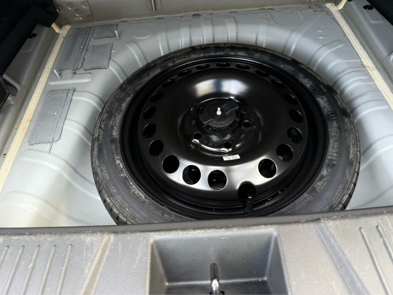 2024 Chevrolet Trax ACTIV - Summit White exterior view 20