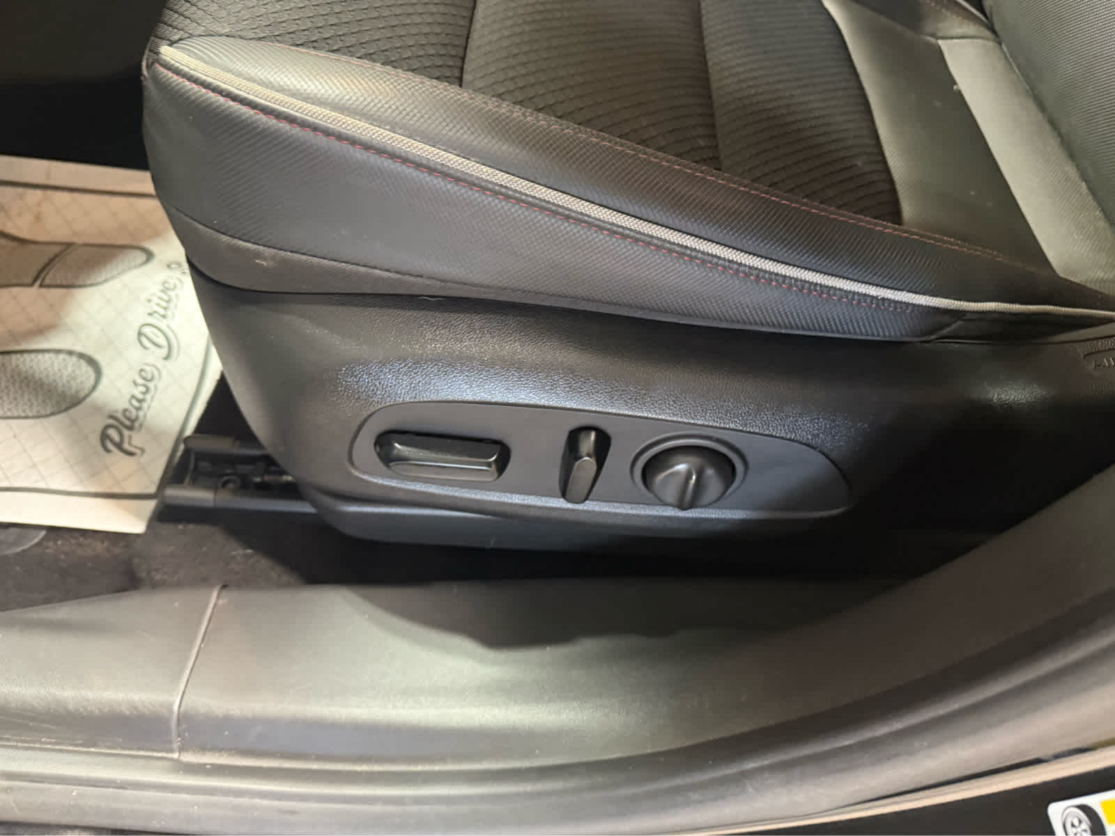 2021 Chevrolet Trailblazer RS - Mosaic Black Metallic exterior view 8