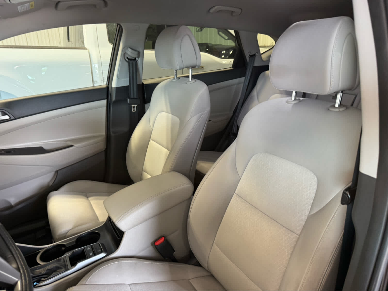 2018 Hyundai Tucson Sport - Black Noir Pearl exterior view 16
