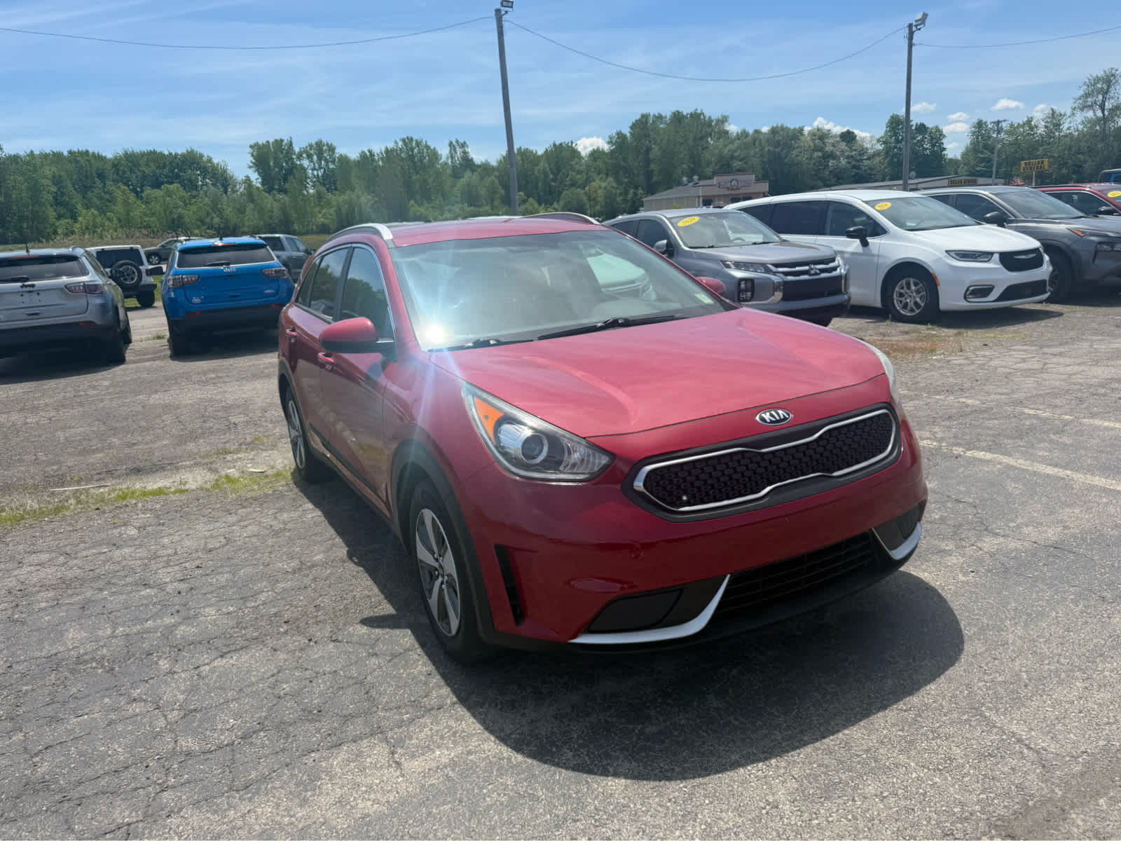 2018 Kia Niro LX - Crimson Red exterior view 2