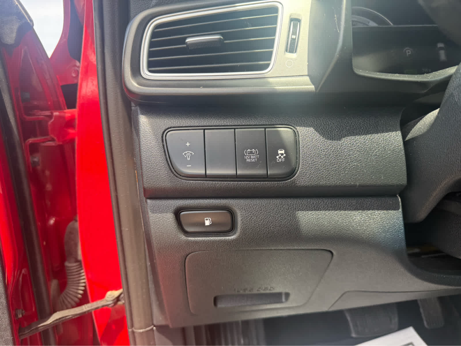 2018 Kia Niro LX - Crimson Red exterior view 10