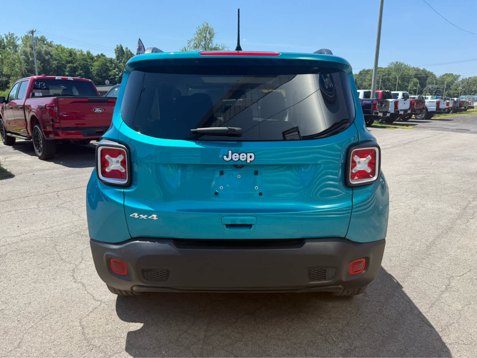 2021 Jeep Renegade Islander - Bikini Metallic Clearcoat exterior view 5