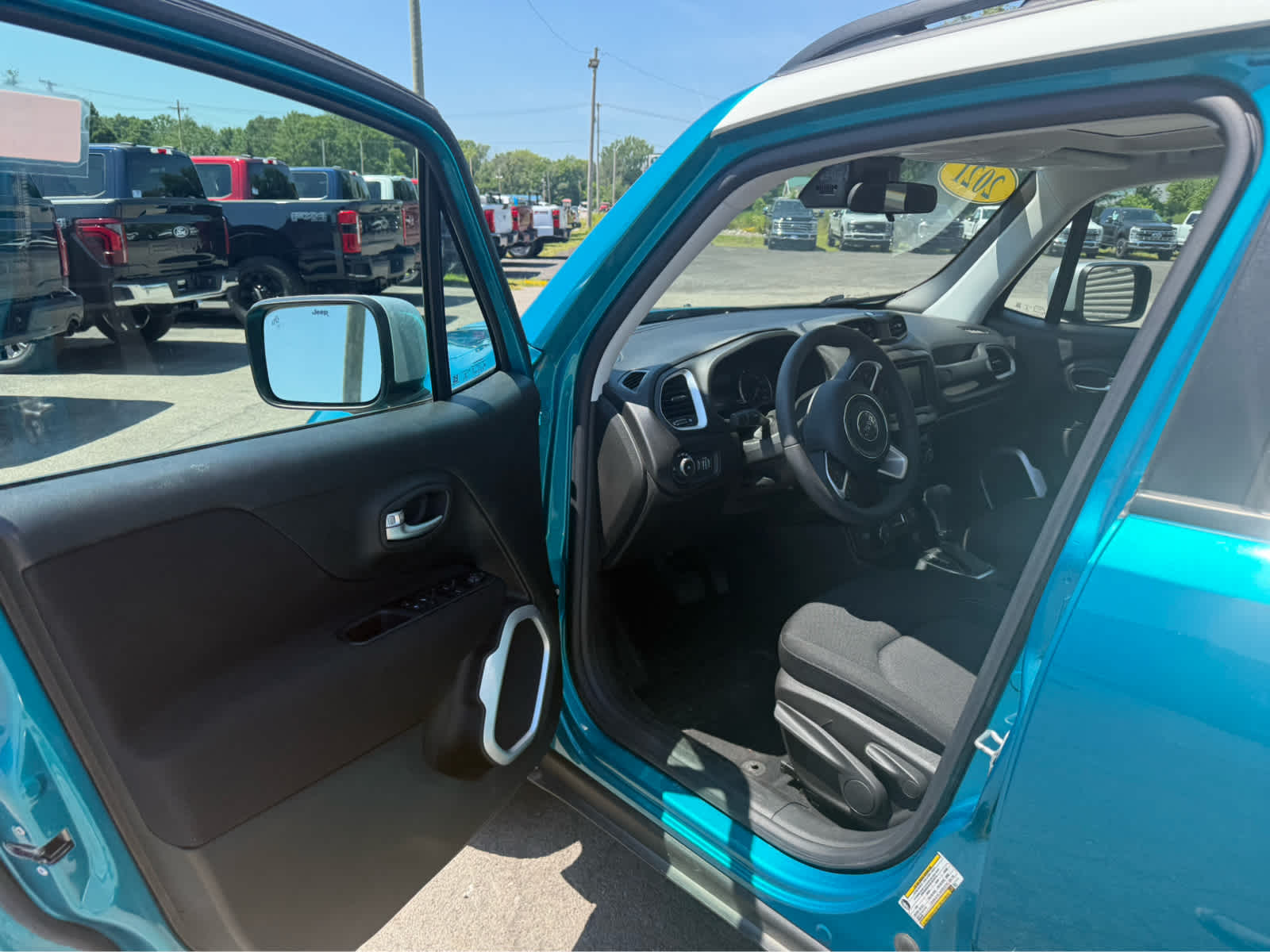 2021 Jeep Renegade Islander - Bikini Metallic Clearcoat exterior view 6