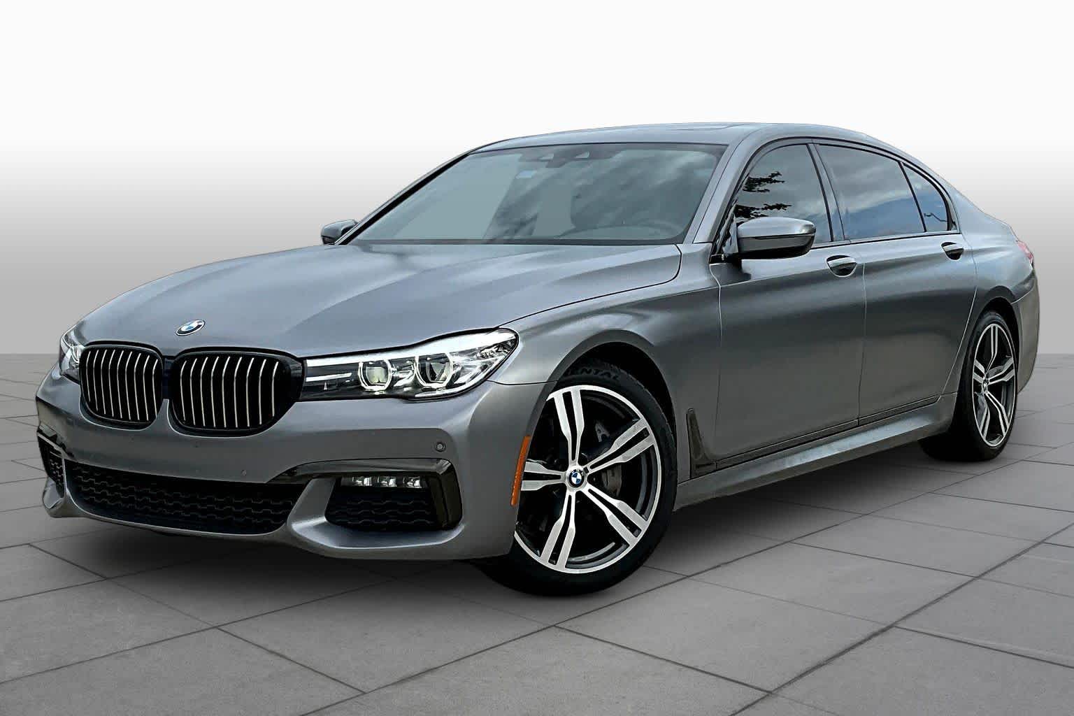 Gray (Frozen Grey Metallic) 2019 BMW 7 Series 740i RWD Sedan Rear-Wheel Drive 8-Speed Automatic