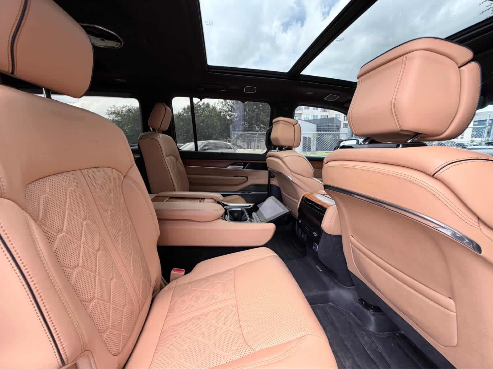 car-gallery-32