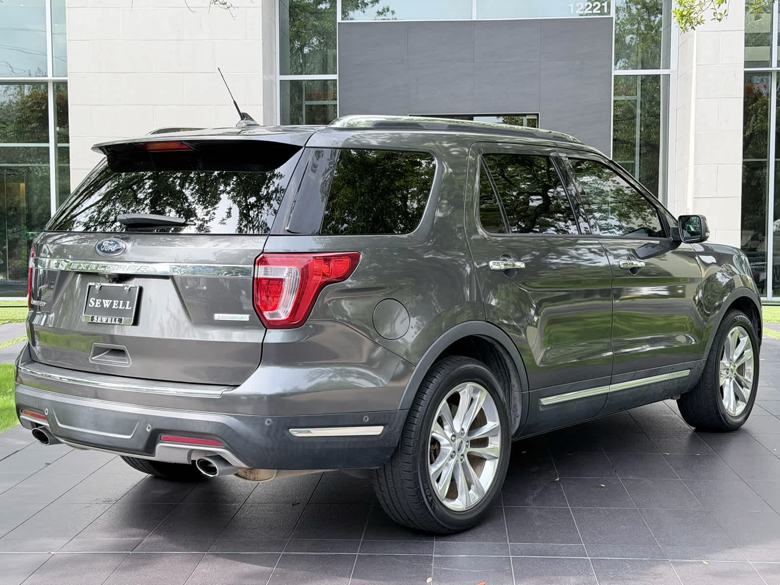 car-gallery-4