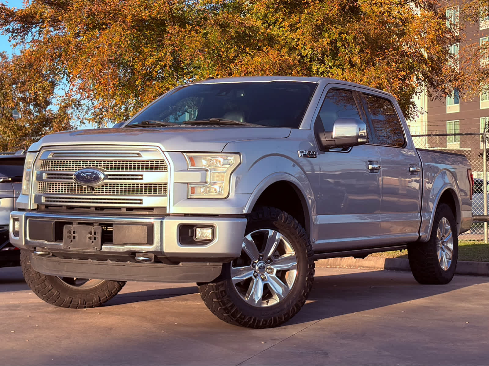 2016 Ford F-150 Platinum's photo