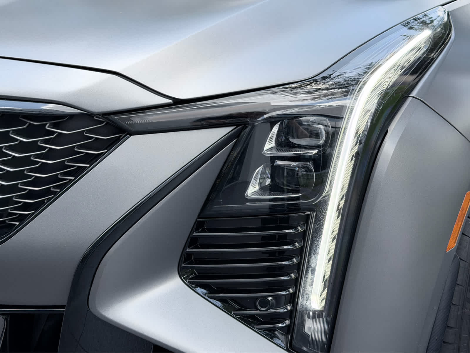 Certified Used 2025 Magnus Metal Frost Cadillac Blackwing image 9