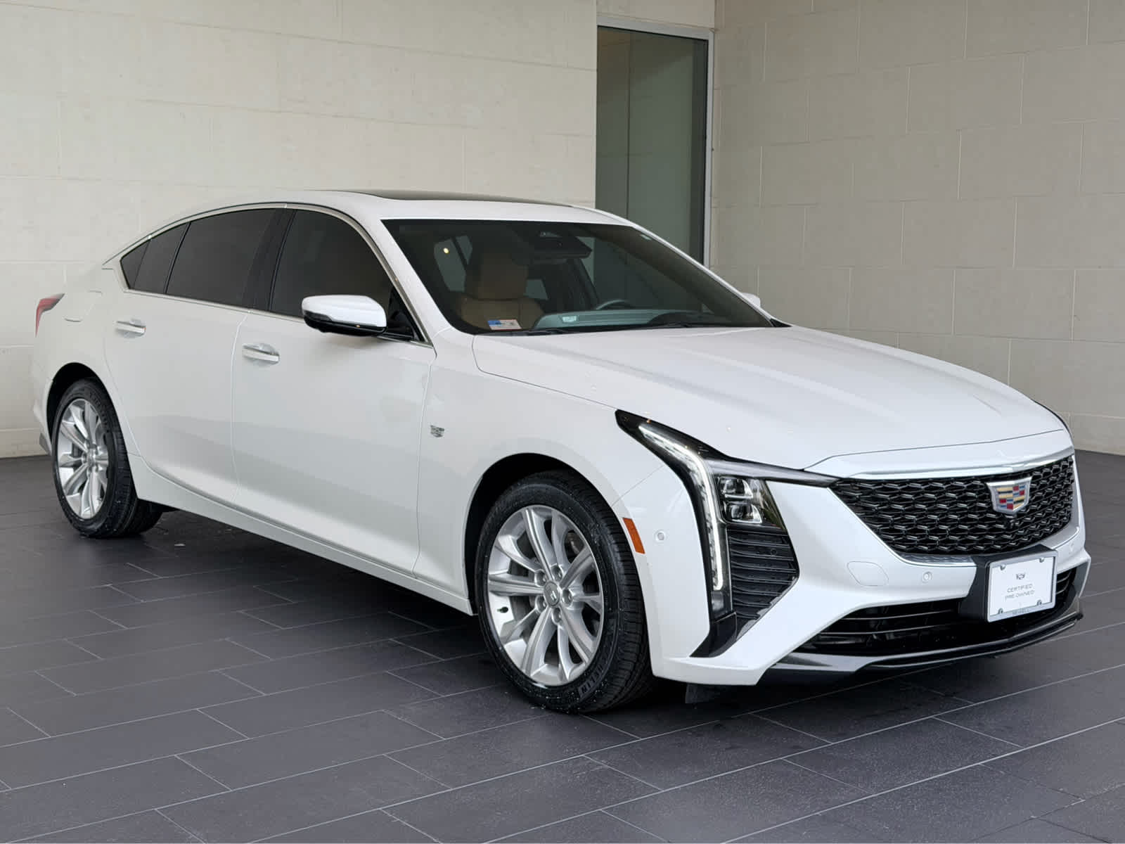 Certified Used 2025 Crystal White Tricoat Cadillac Premium Luxury image 3