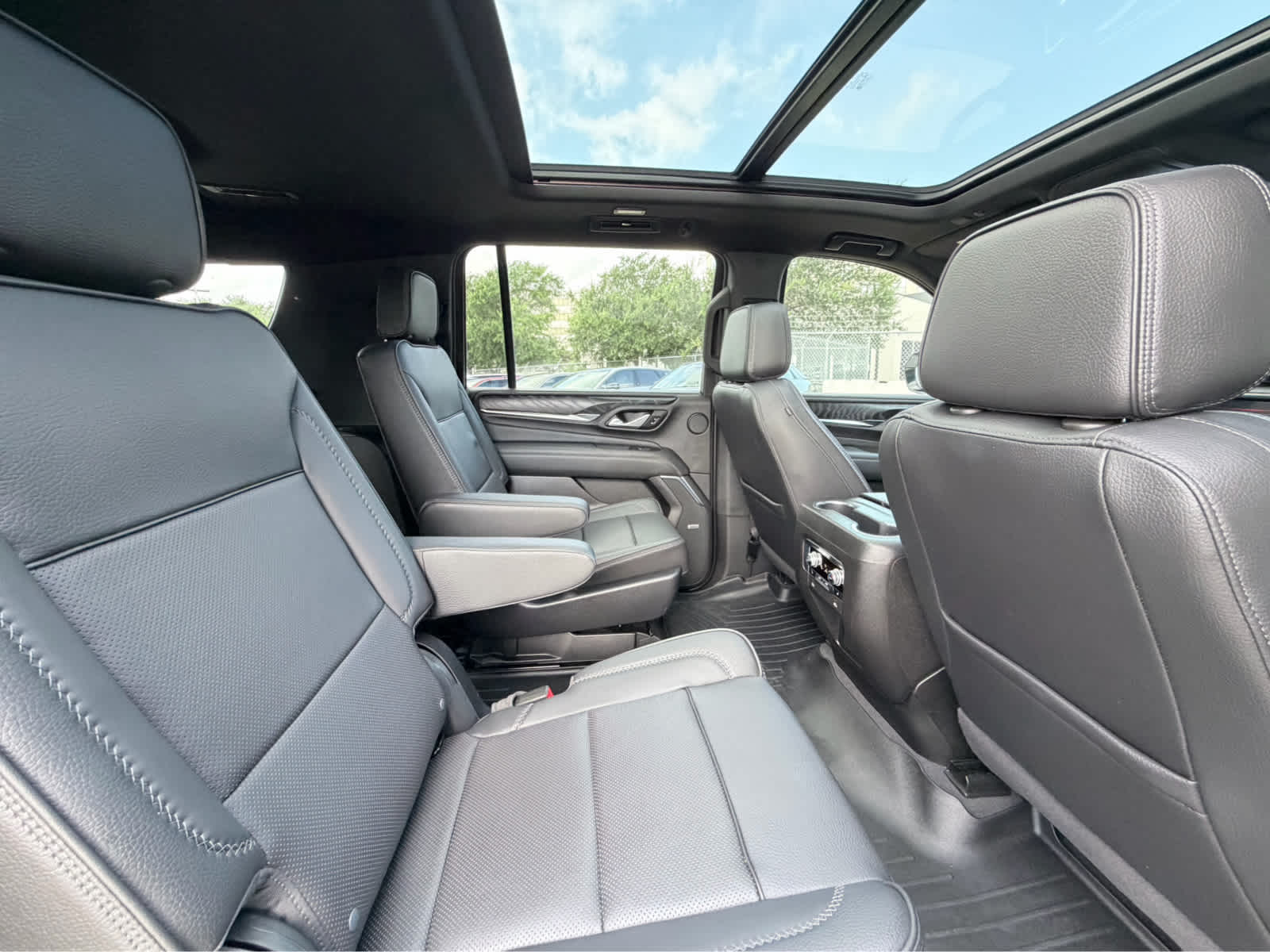 car-gallery-32