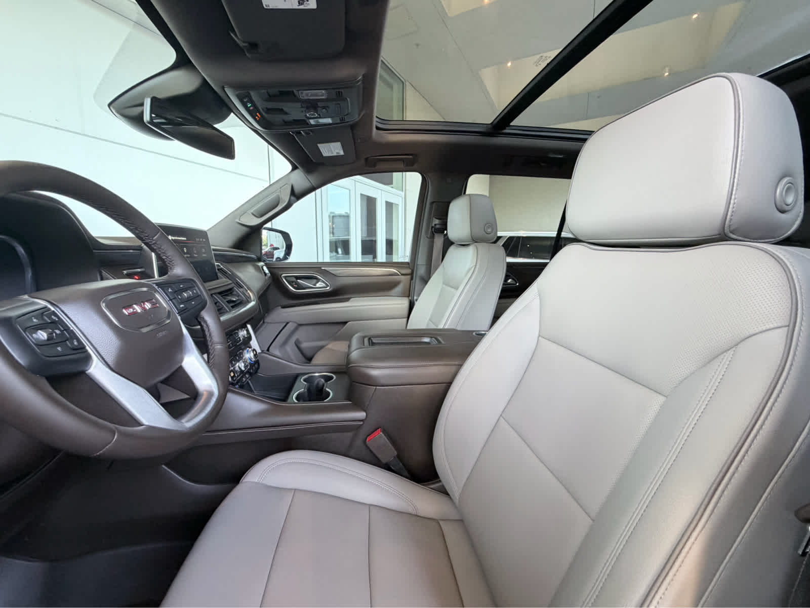 Used 2023 Summit White GMC SLT image 15