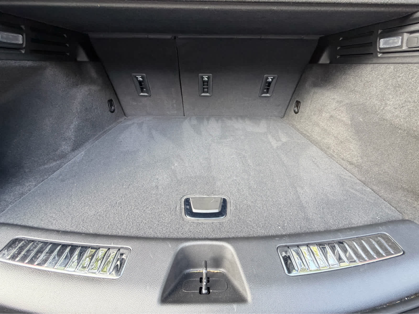 car-gallery-32