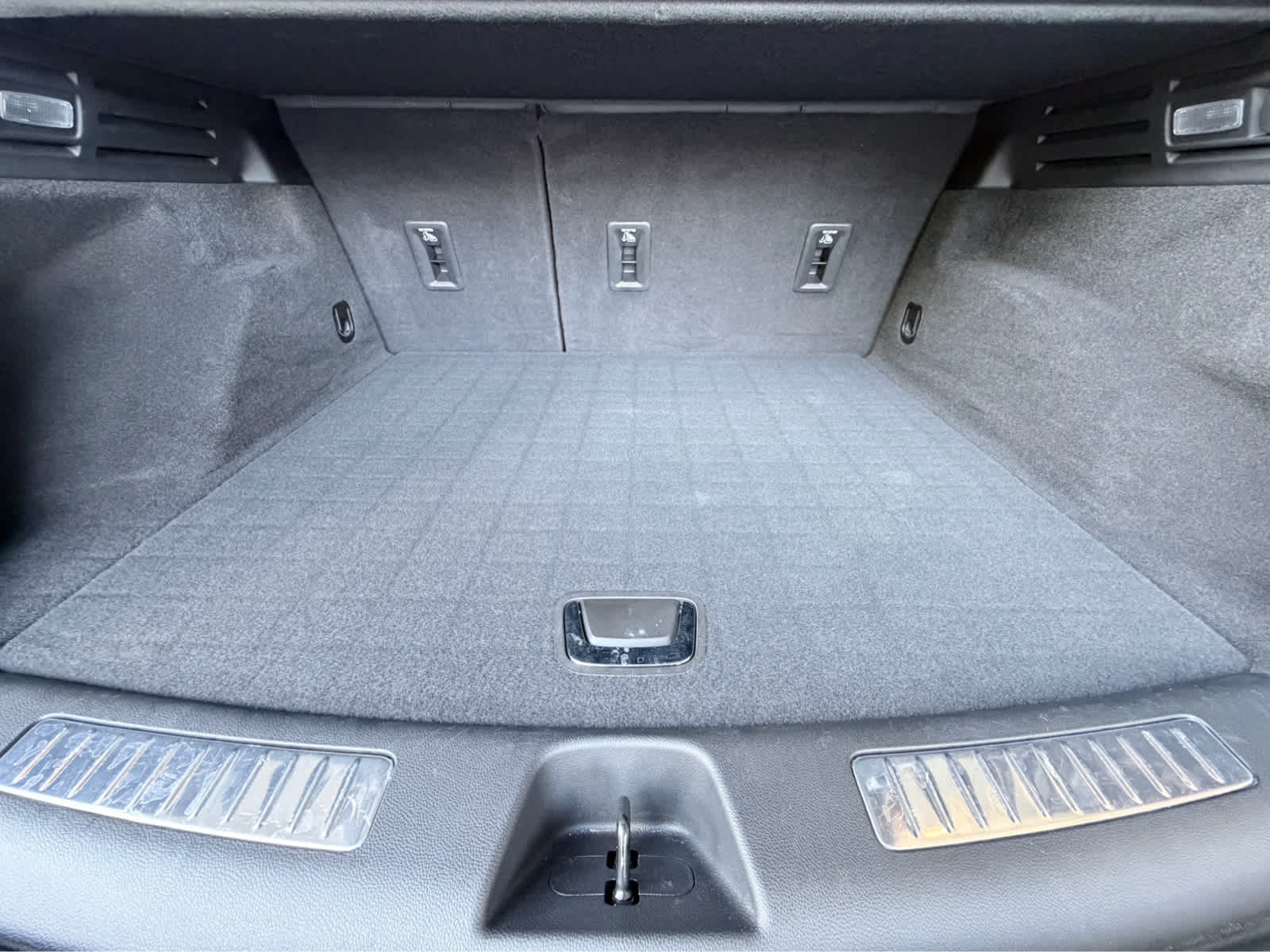 car-gallery-32