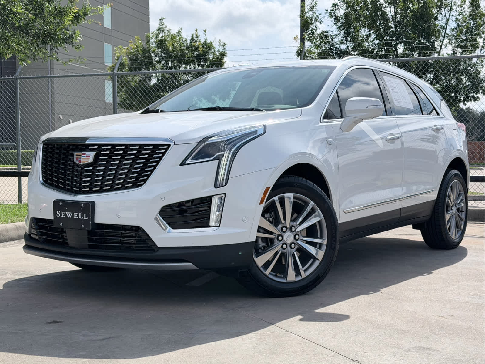 2026 Cadillac XT5 FWD Premium Luxury's photo