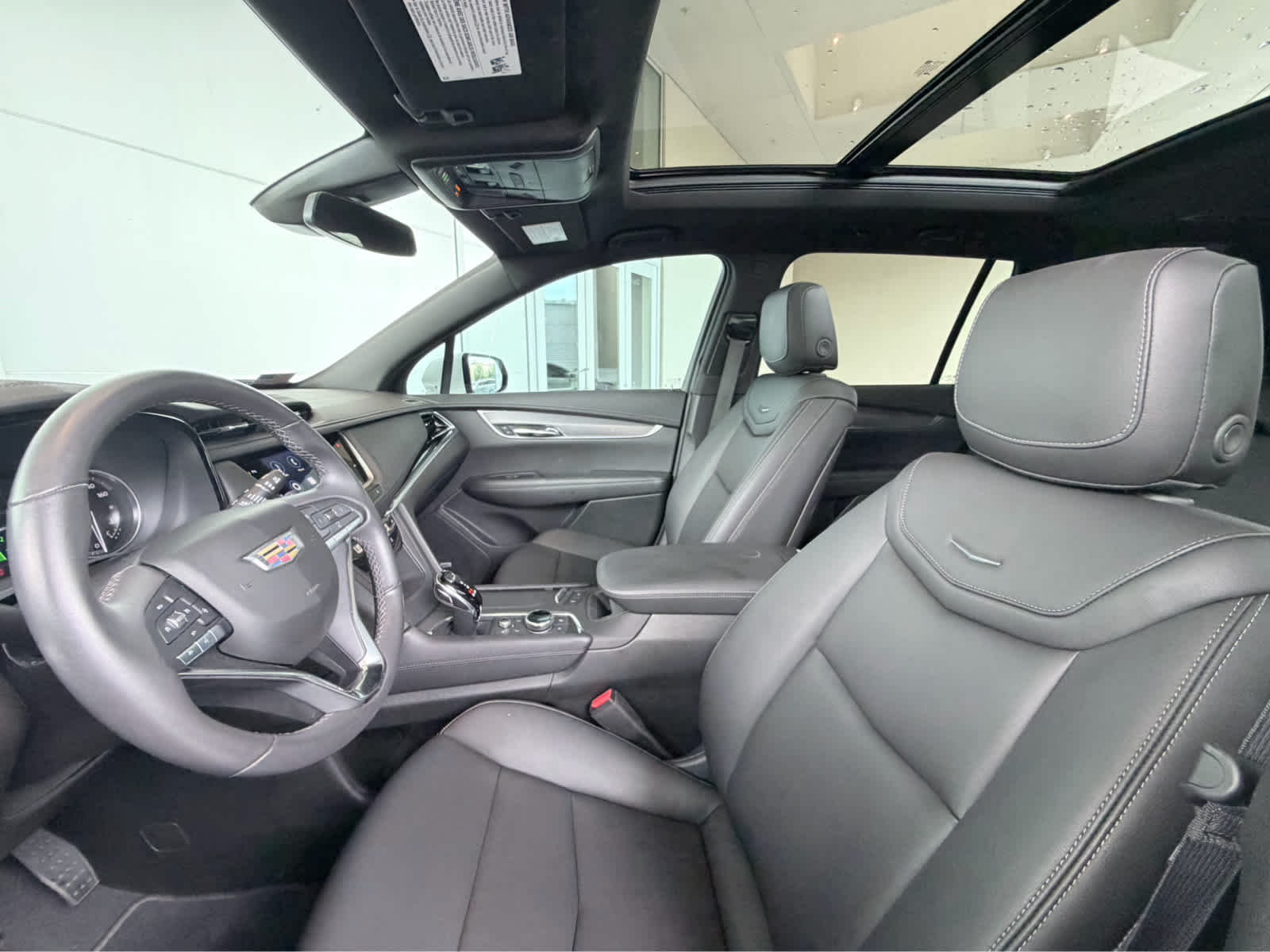 Certified Used 2025 Midnight Sky Metallic Cadillac FWD Luxury image 15