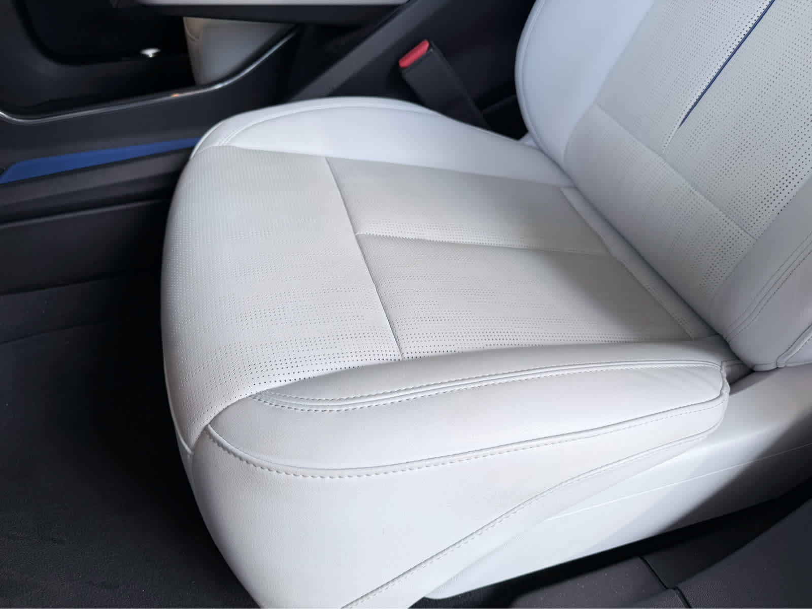 Certified Used 2024 Celestial Metallic Cadillac Luxury image 24