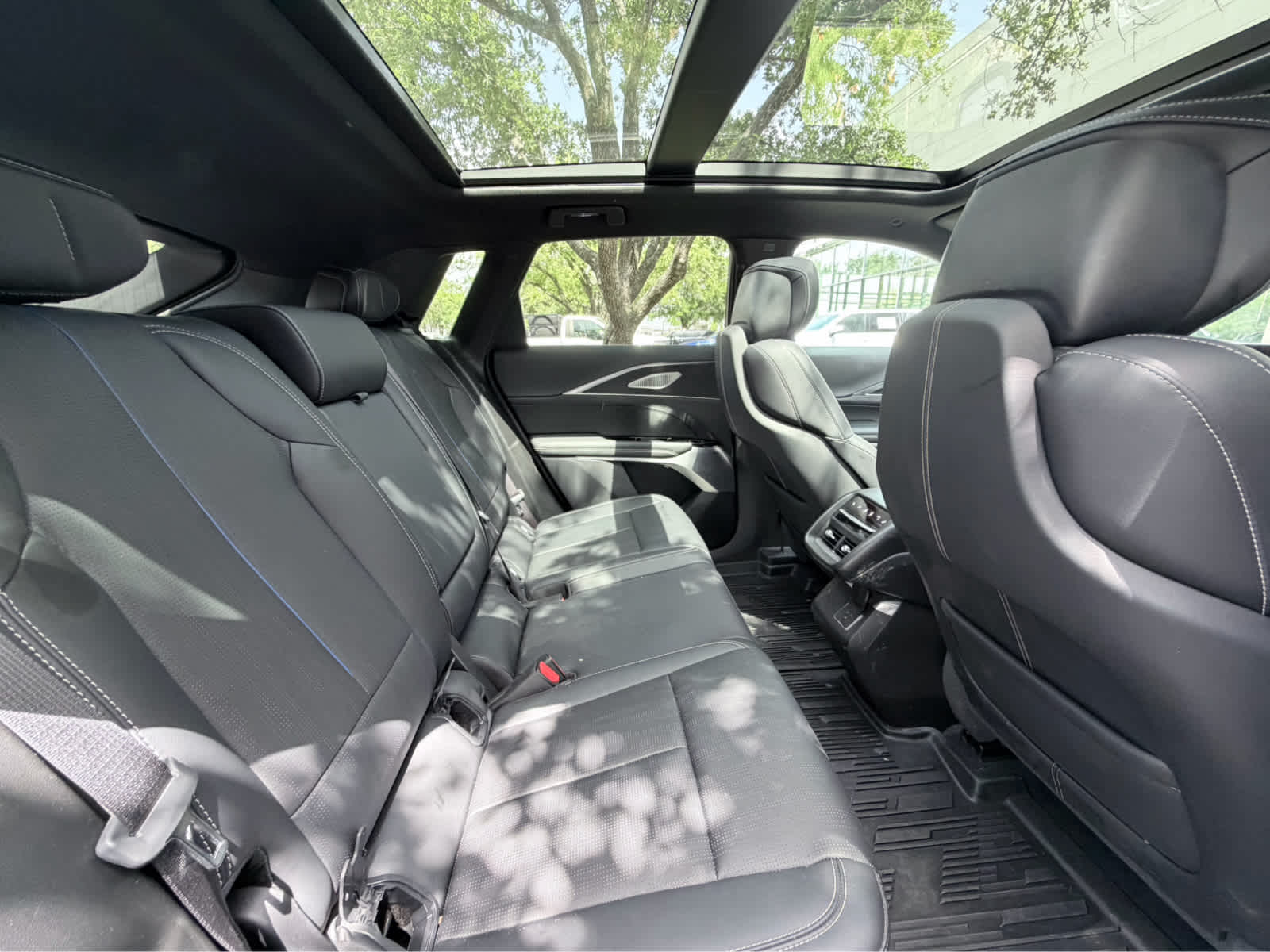 car-gallery-32