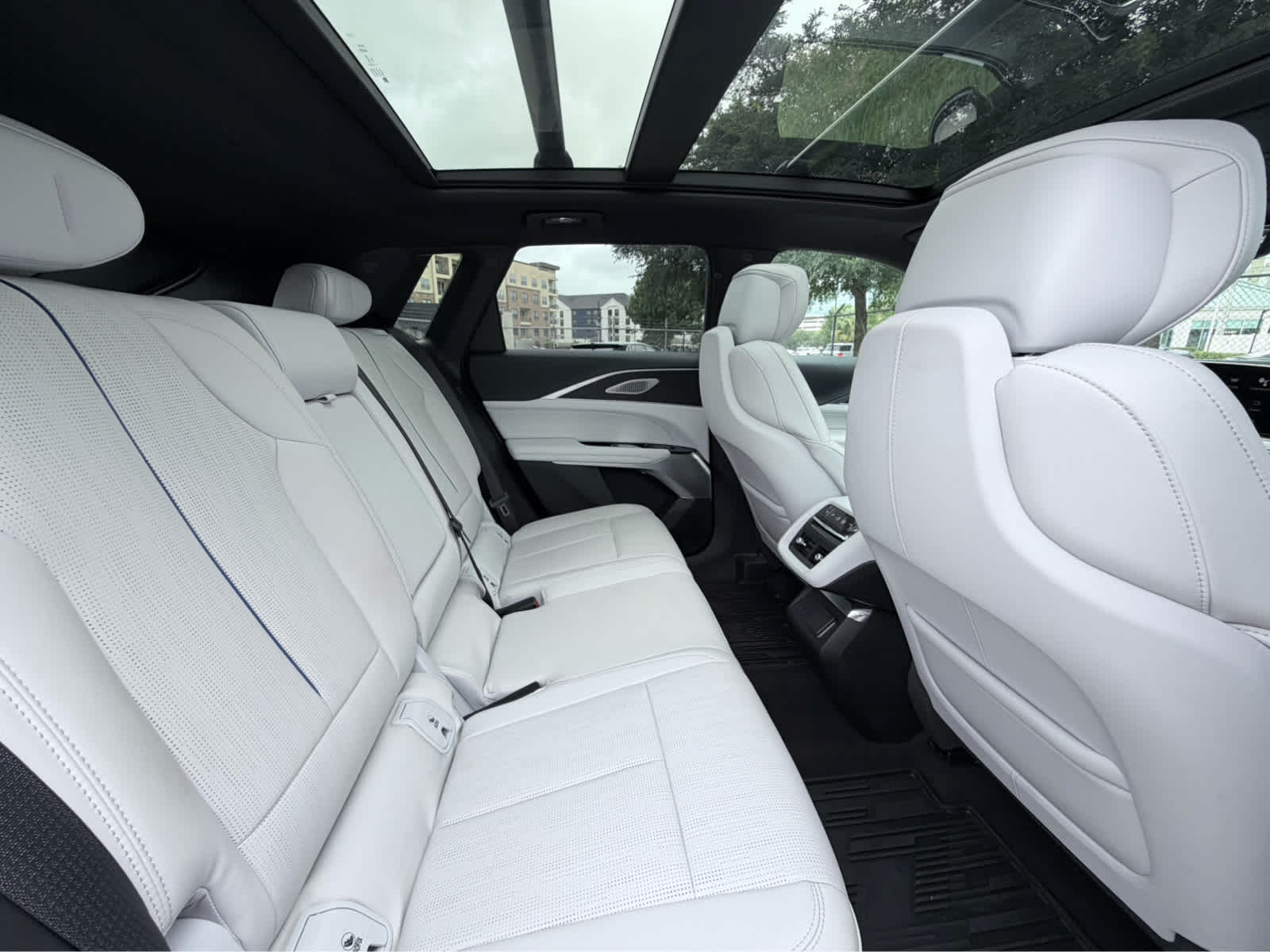 car-gallery-34