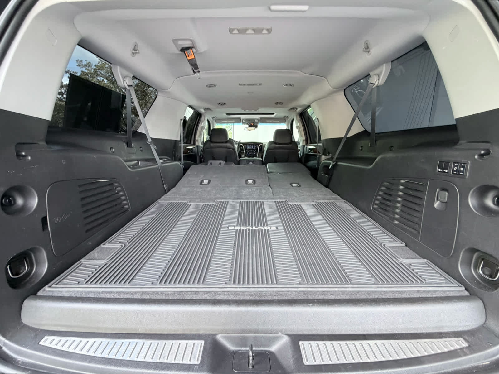 car-gallery-32