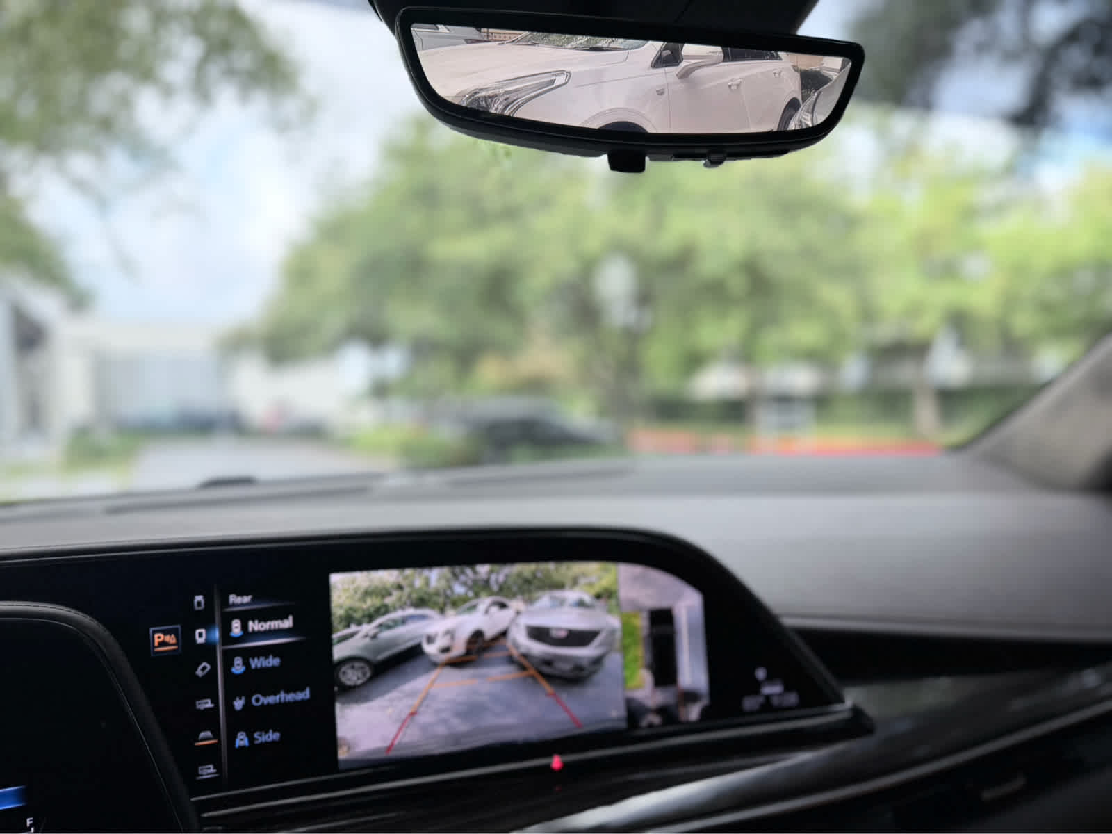Used 2021 Shadow Metallic Cadillac Premium Luxury image 18