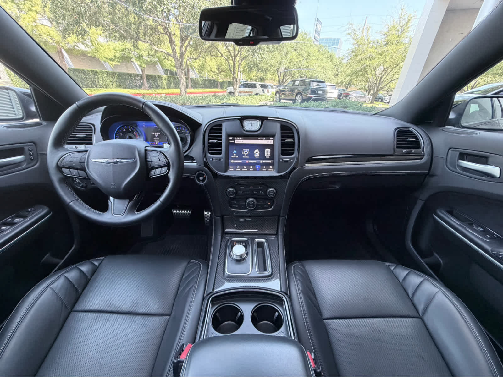 Used 2023 Gloss Black Chrysler 300C image 26