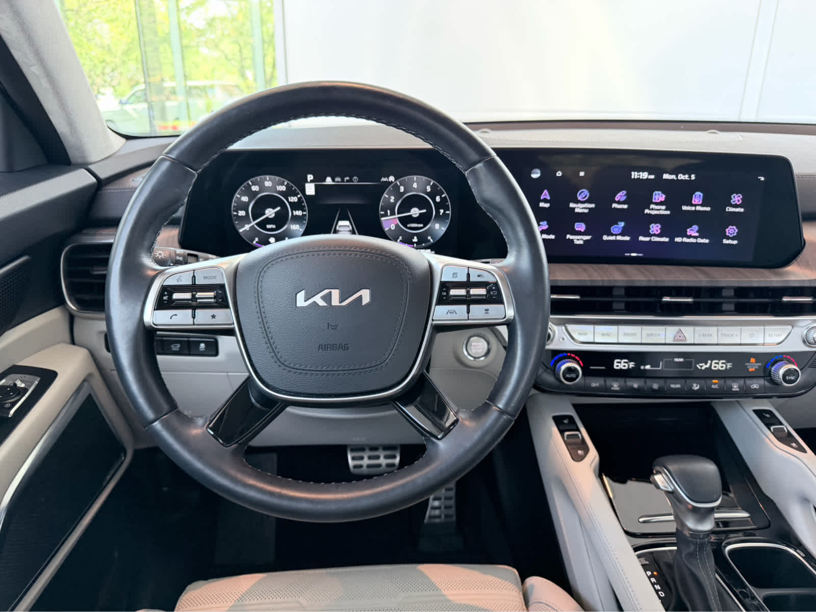 Used 2023 Glacial White Pearl Kia SX Prestige image 29