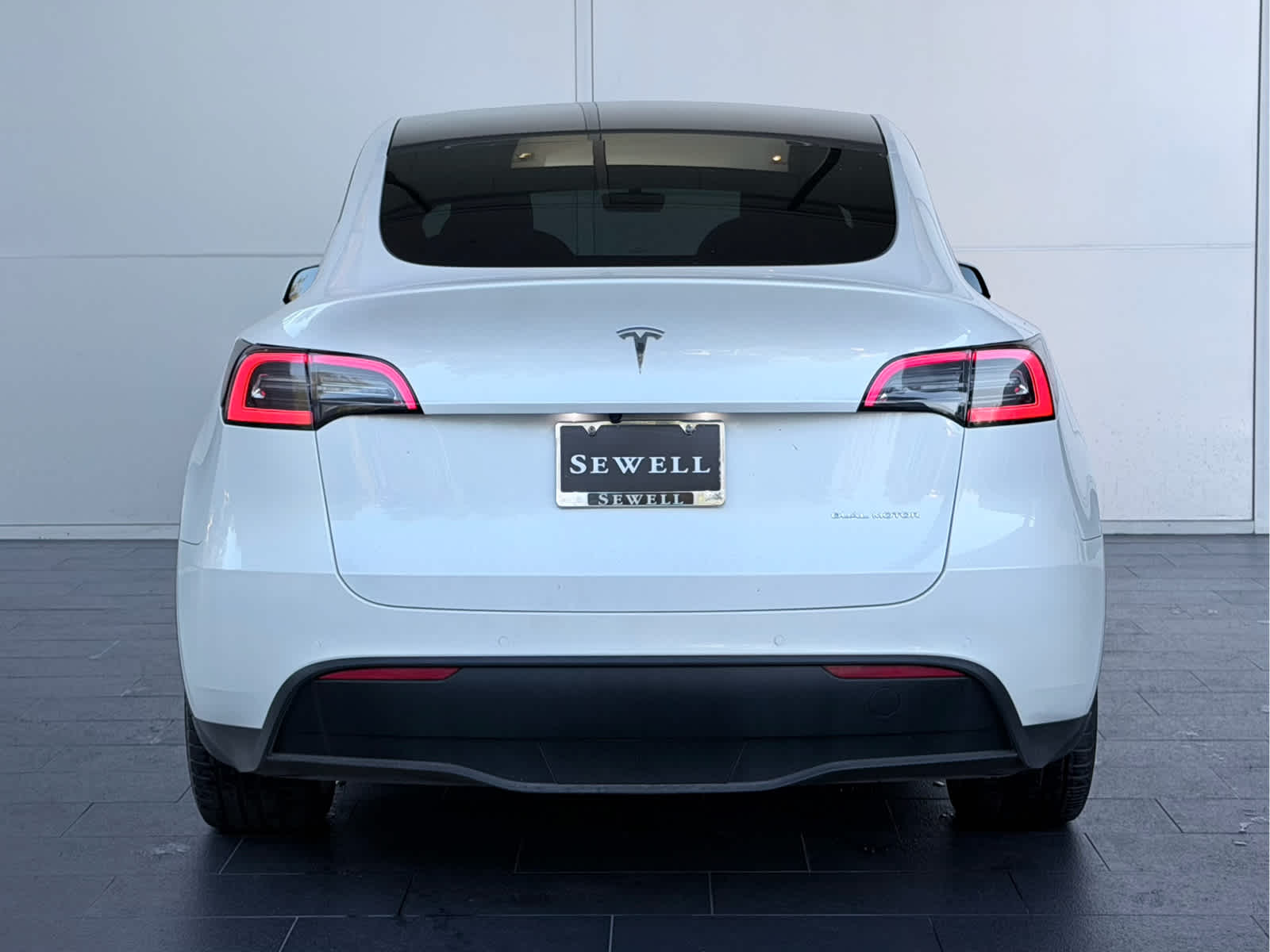 Used 2020 Pearl White Multi-Coat Tesla Long Range image 5