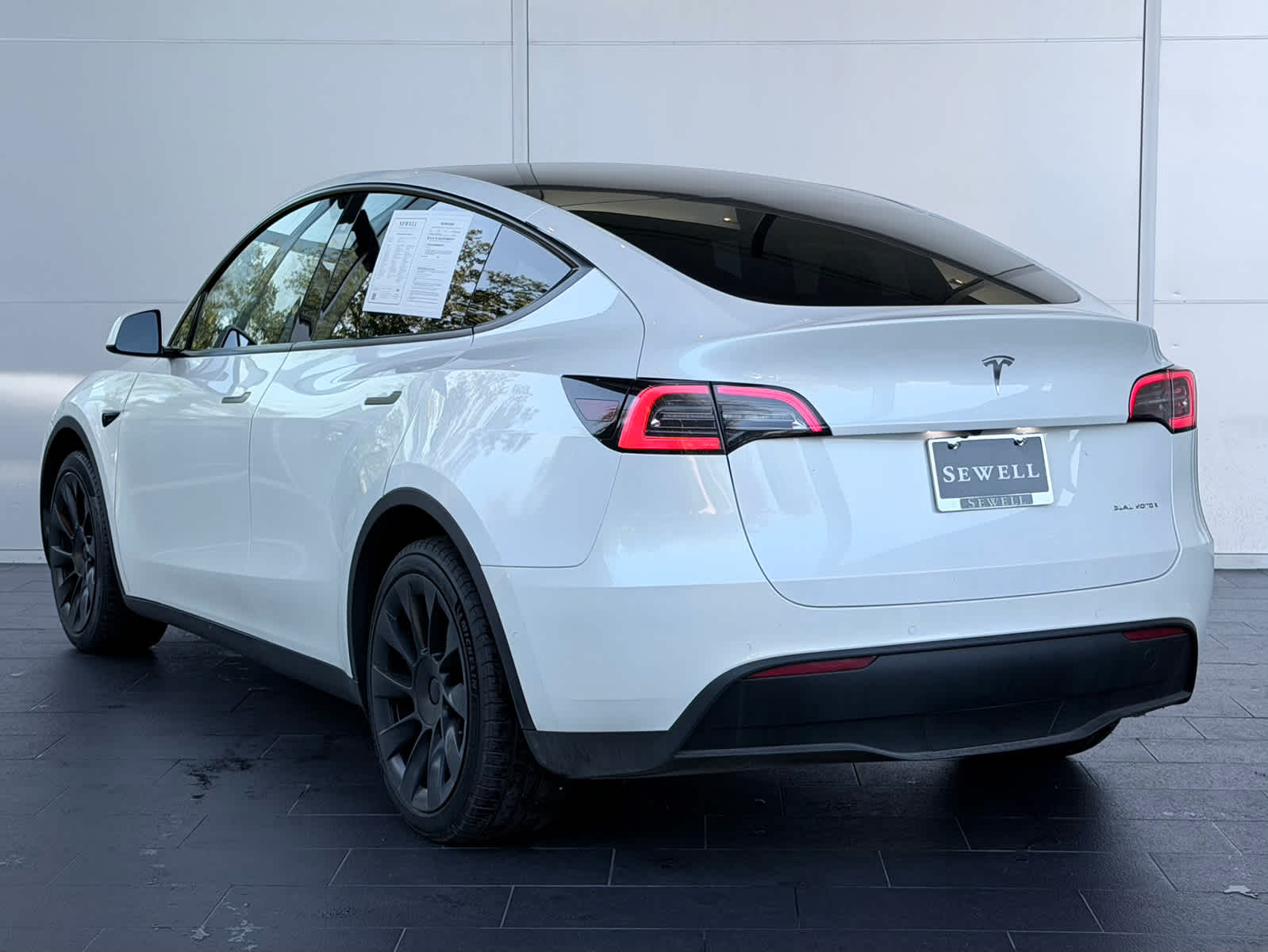 Used 2020 Pearl White Multi-Coat Tesla Long Range image 6