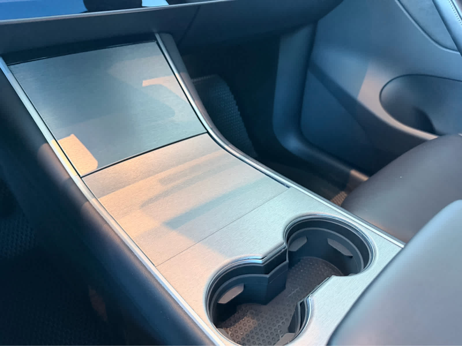 Used 2020 Pearl White Multi-Coat Tesla Long Range image 18