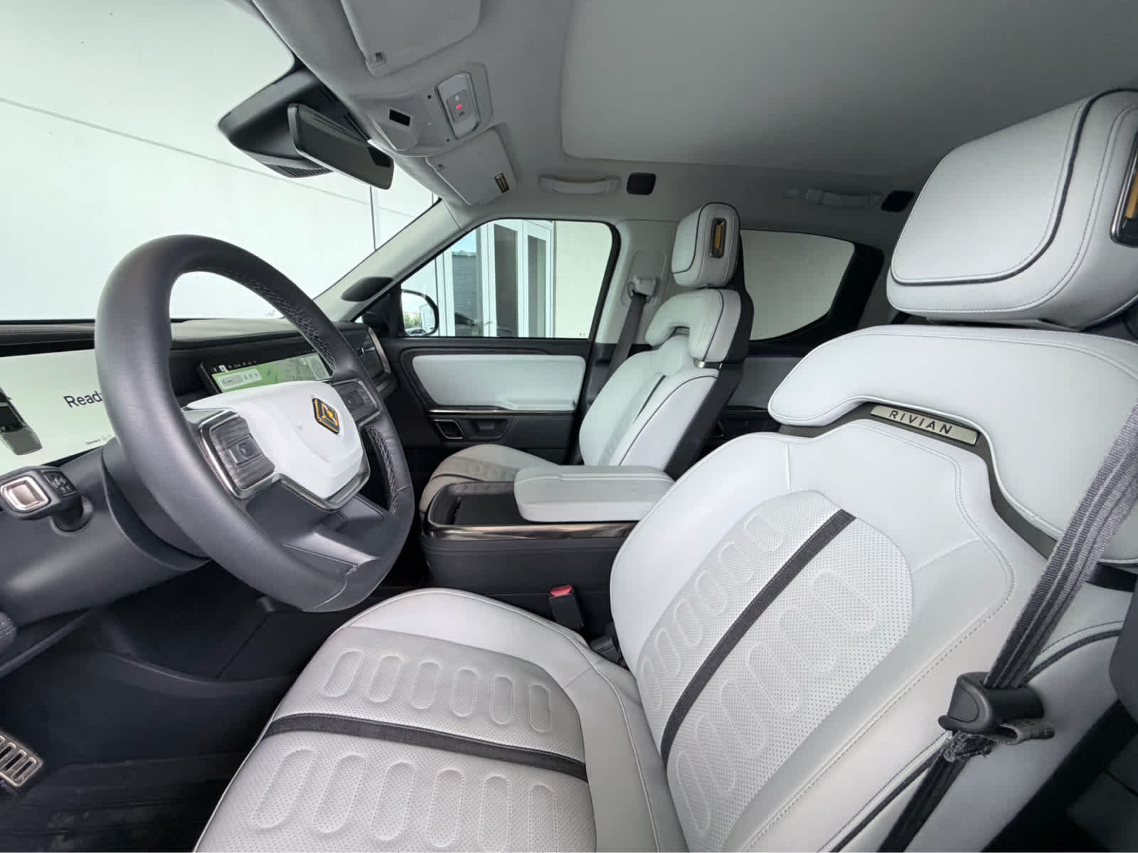 Used 2022 Forest Green Rivian Launch Edition image 15