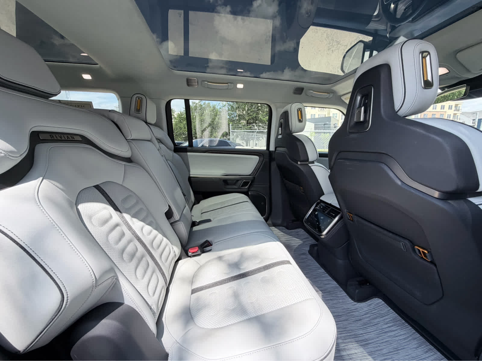 car-gallery-32